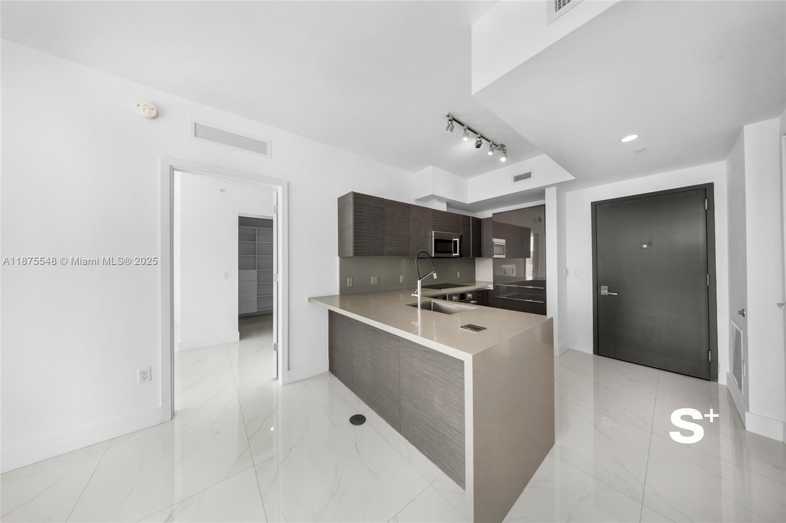 1080 Brickell Ave #3604, Miami FL 33131