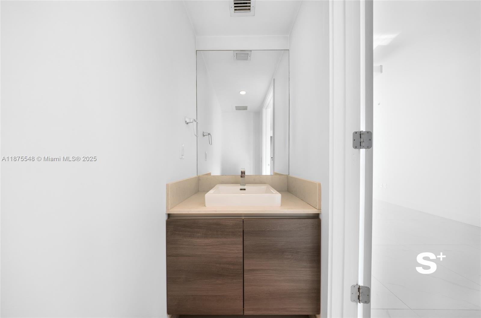 1080 Brickell Ave #3604, Miami FL 33131