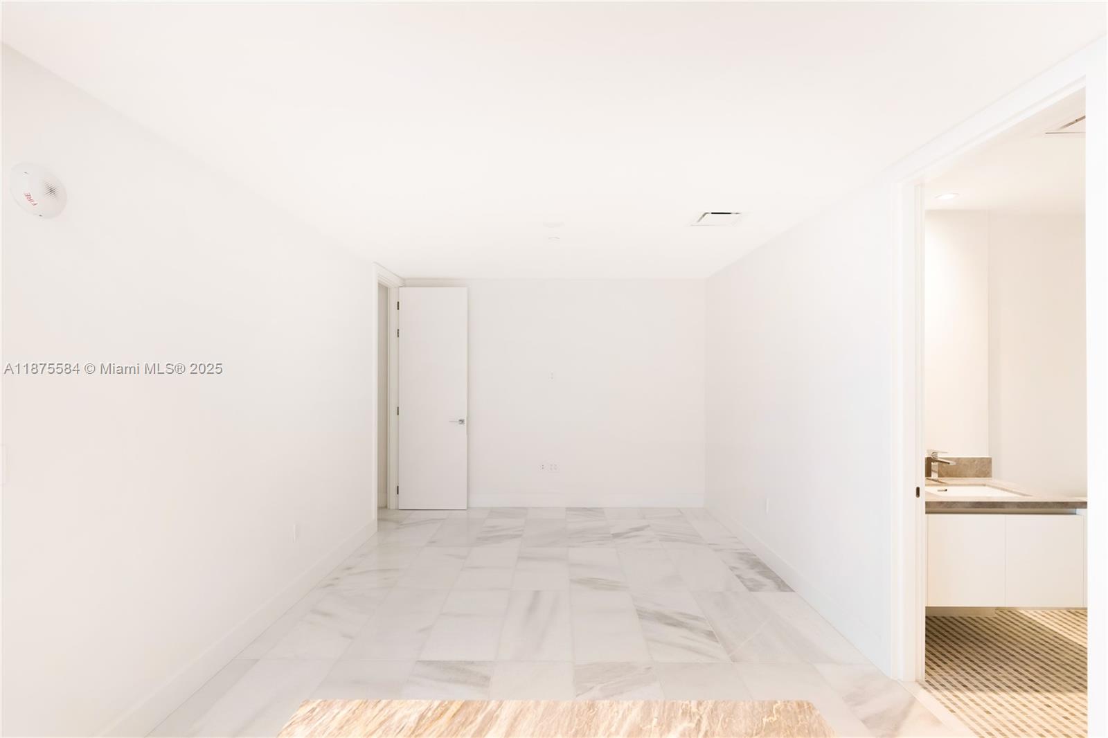 700 NE 26th Ter #902, Miami FL 33137