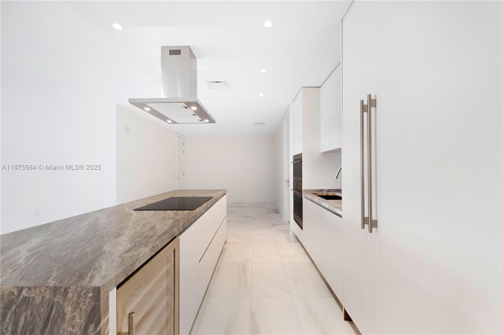 700 NE 26th Ter #902, Miami FL 33137