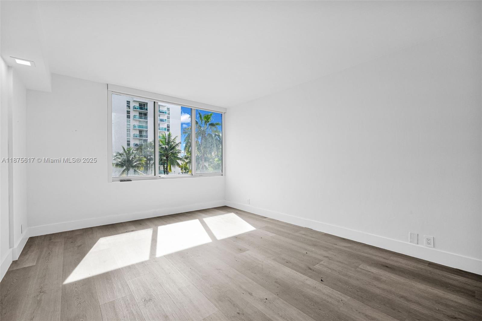 1000 West Ave #224, Miami Beach FL 33139