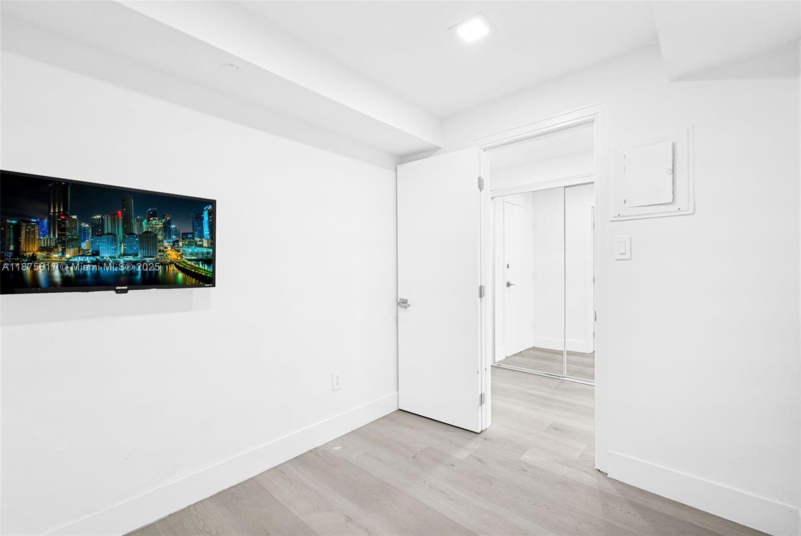 1000 West Ave #224, Miami Beach FL 33139