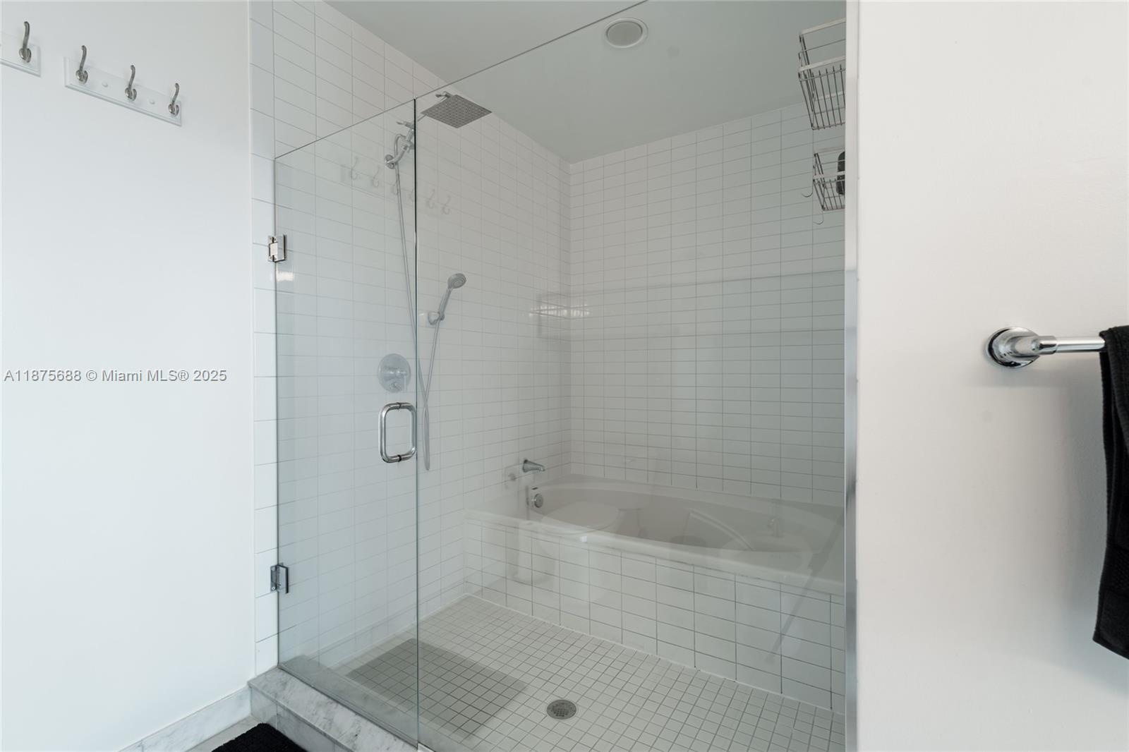 888 Biscayne Blvd #4712, Miami FL 33132