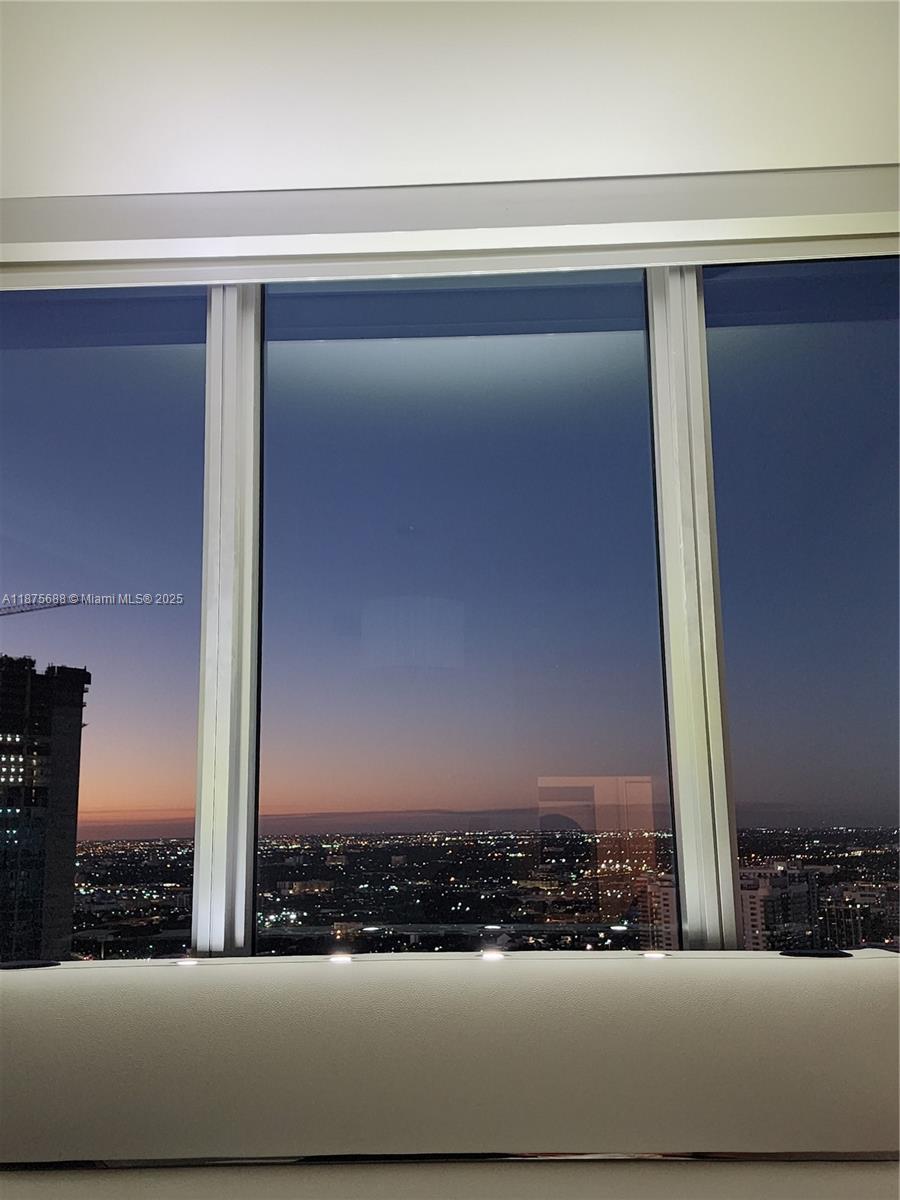 888 Biscayne Blvd #4712, Miami FL 33132