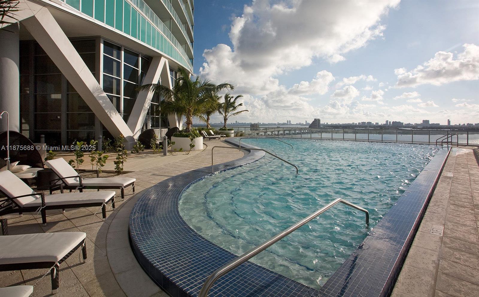 888 Biscayne Blvd #4712, Miami FL 33132