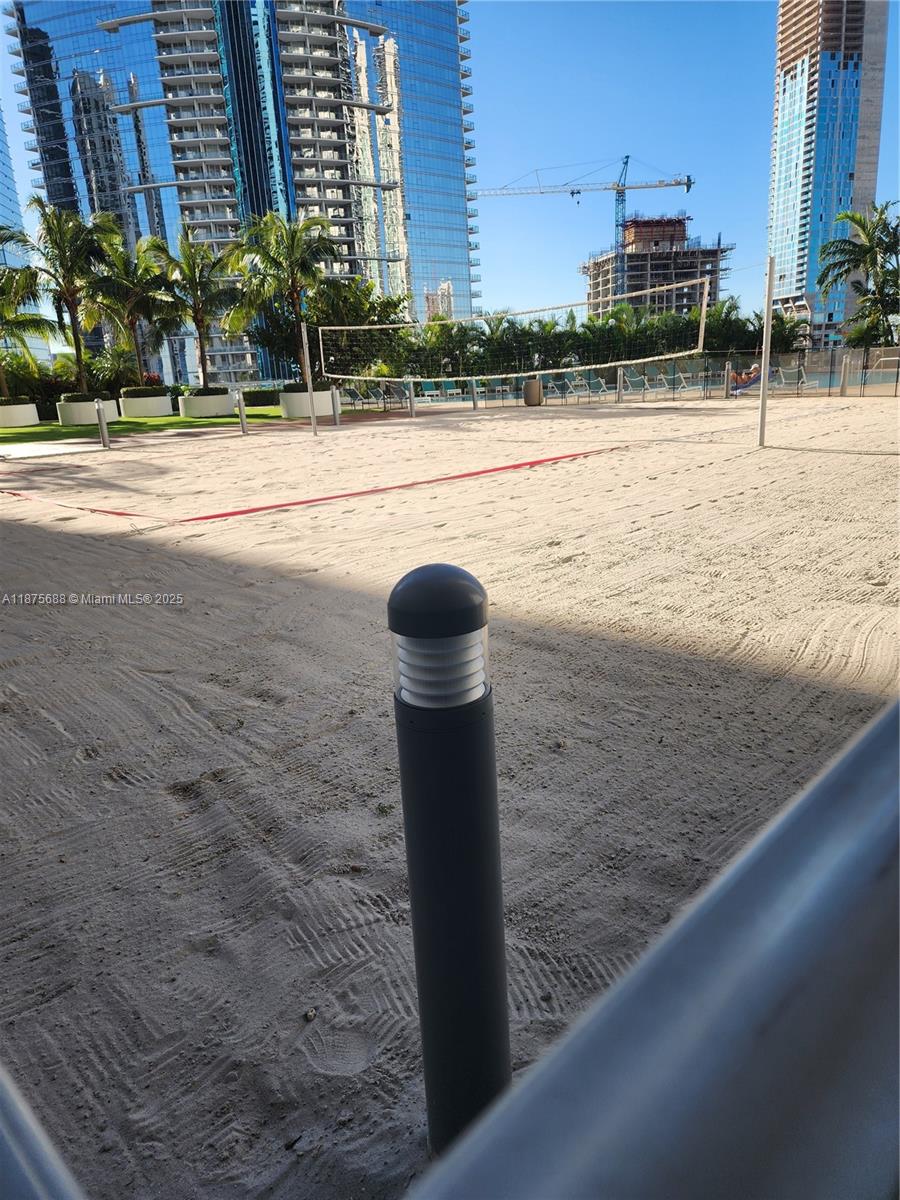 888 Biscayne Blvd #4712, Miami FL 33132