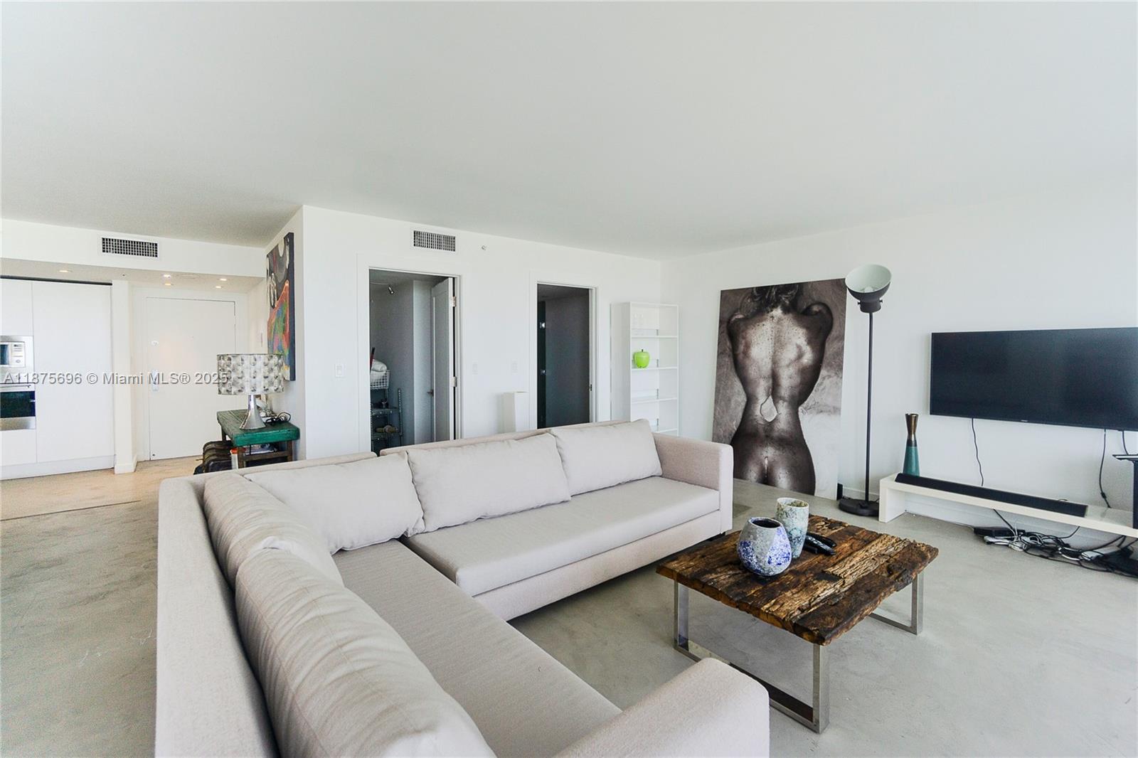 1900 Sunset Harbour Dr #2011, Miami Beach FL 33139