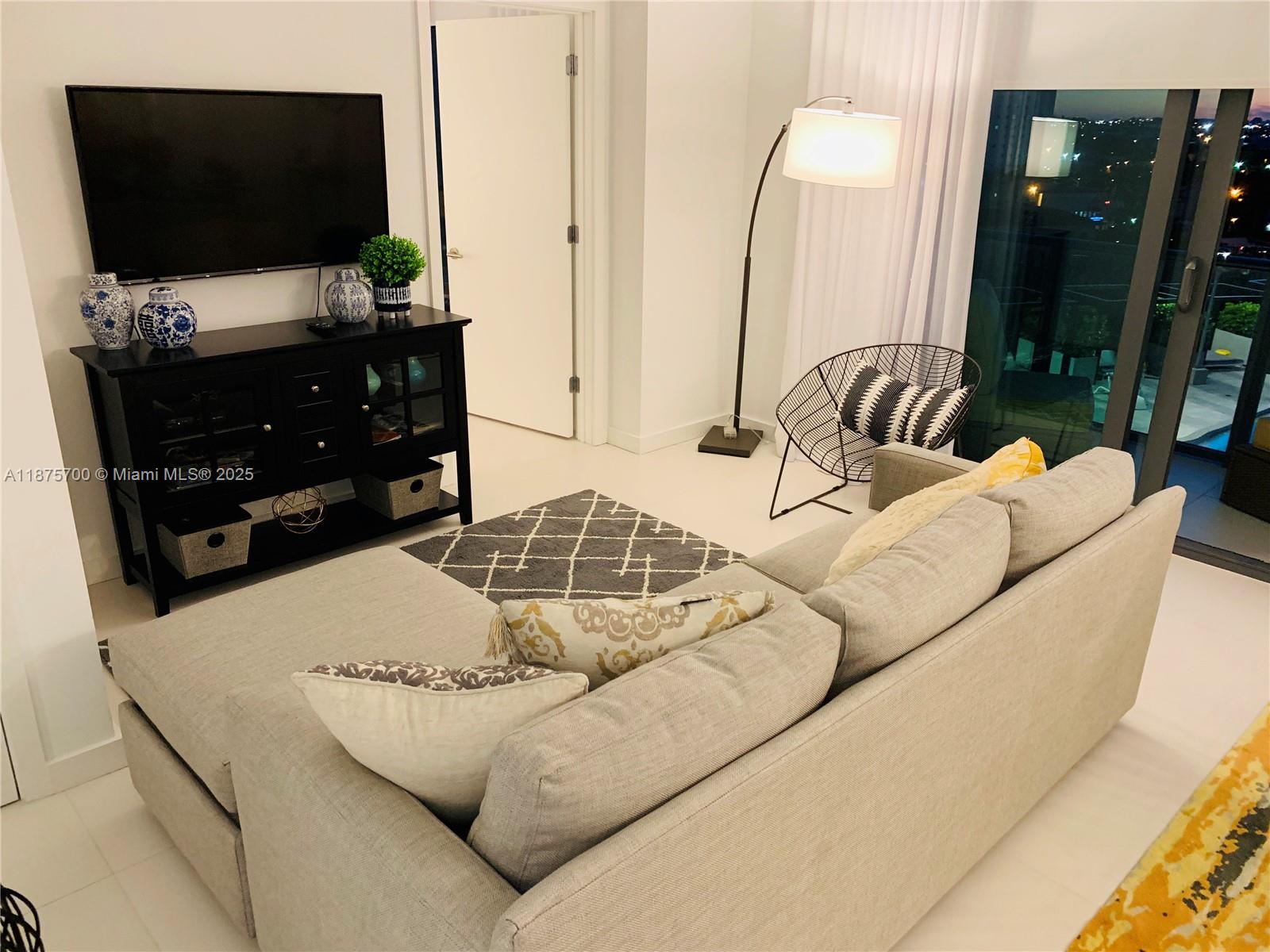 501 NE 31st St #709, Miami FL 33137