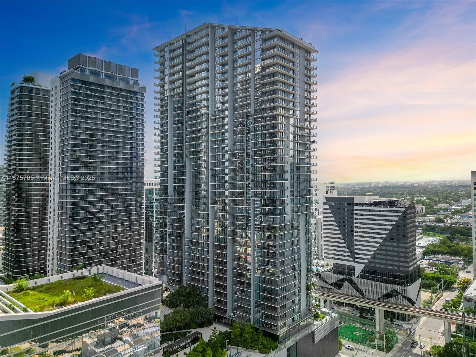 88 SW 7th St #3707, Miami FL 33130