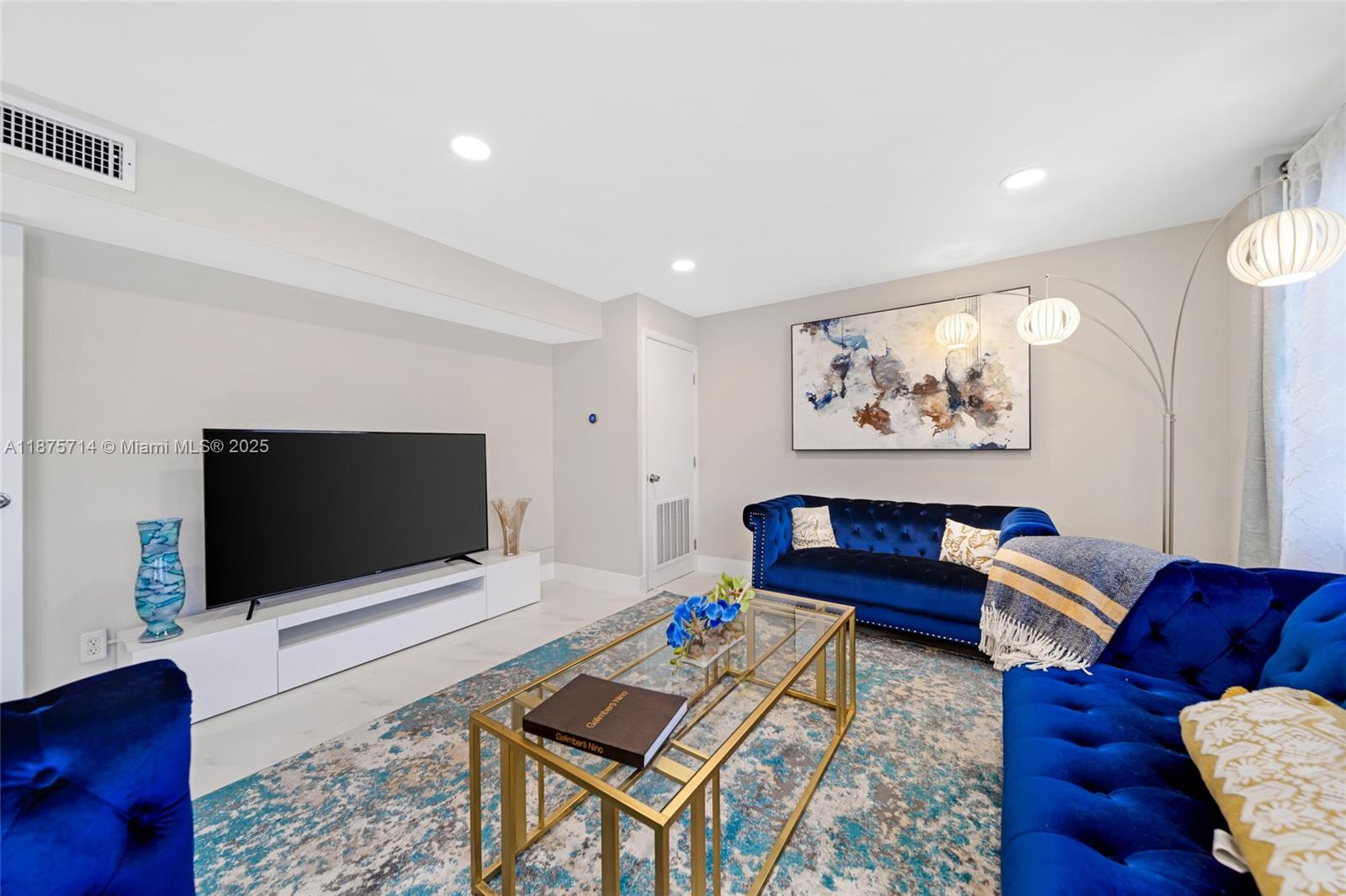 241 Oceanic Ave, Lauderdale By The Sea FL 33308