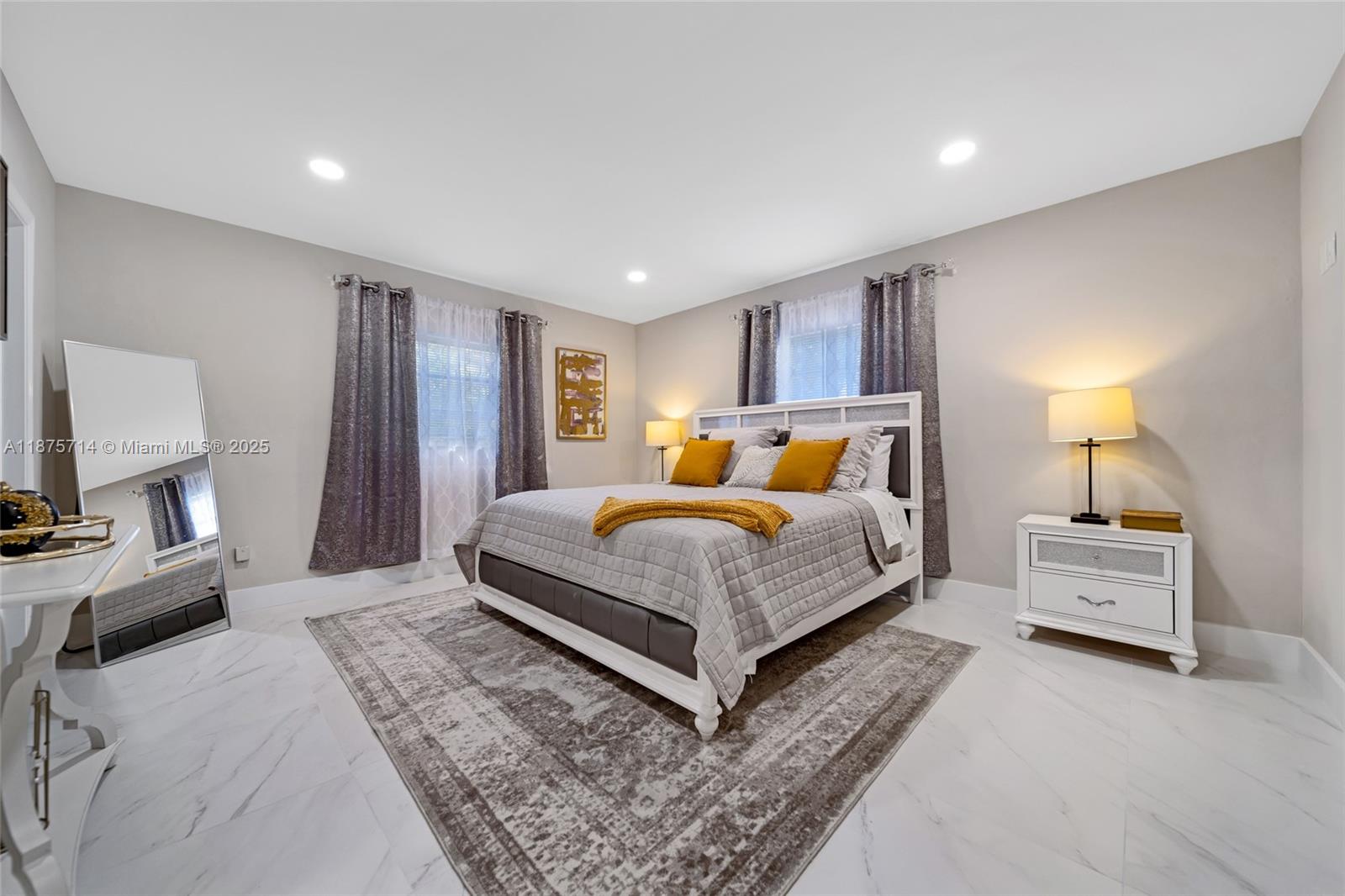 241 Oceanic Ave, Lauderdale By The Sea FL 33308