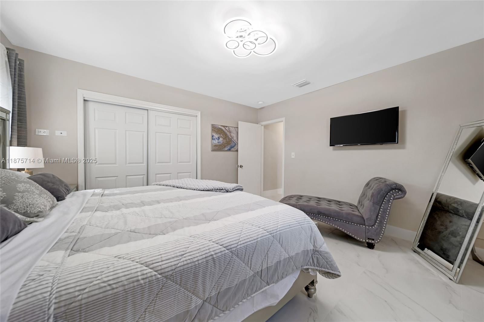 241 Oceanic Ave, Lauderdale By The Sea FL 33308