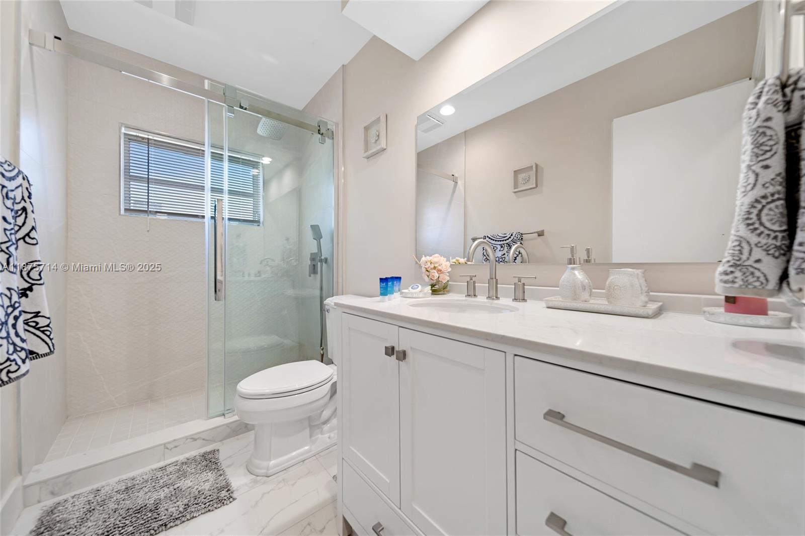 241 Oceanic Ave, Lauderdale By The Sea FL 33308