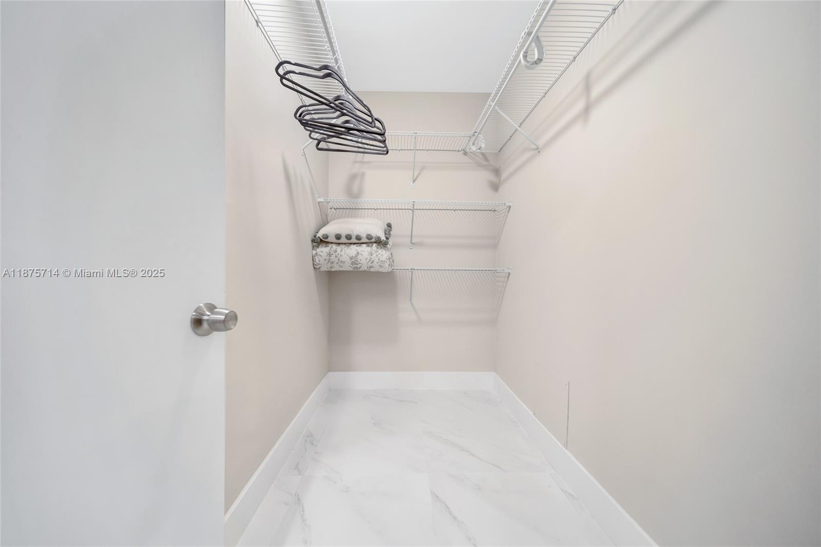 241 Oceanic Ave, Lauderdale By The Sea FL 33308