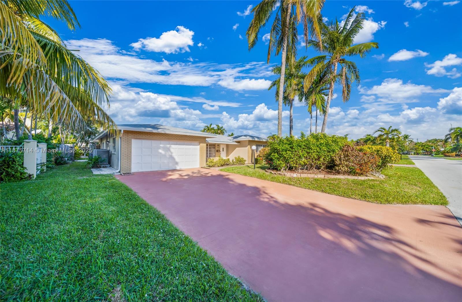 241 Oceanic Ave, Lauderdale By The Sea FL 33308