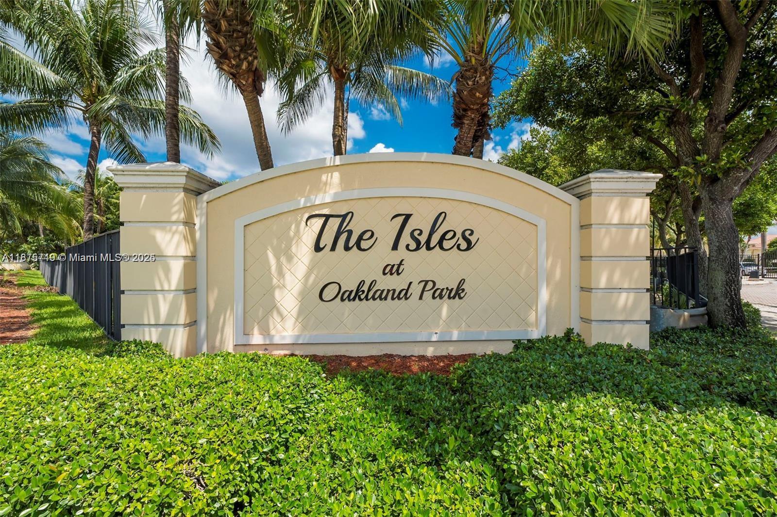 3237 NW 32nd Ter, Oakland Park FL 33309