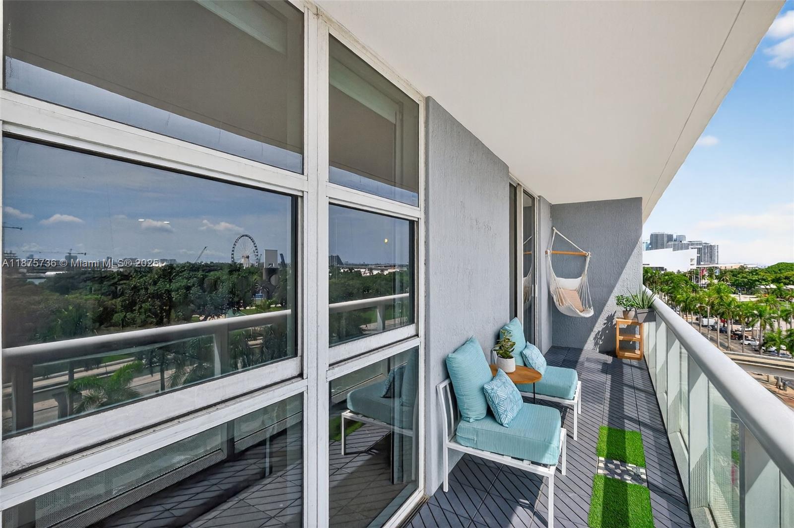 50 Biscayne Blvd #710, Miami FL 33132