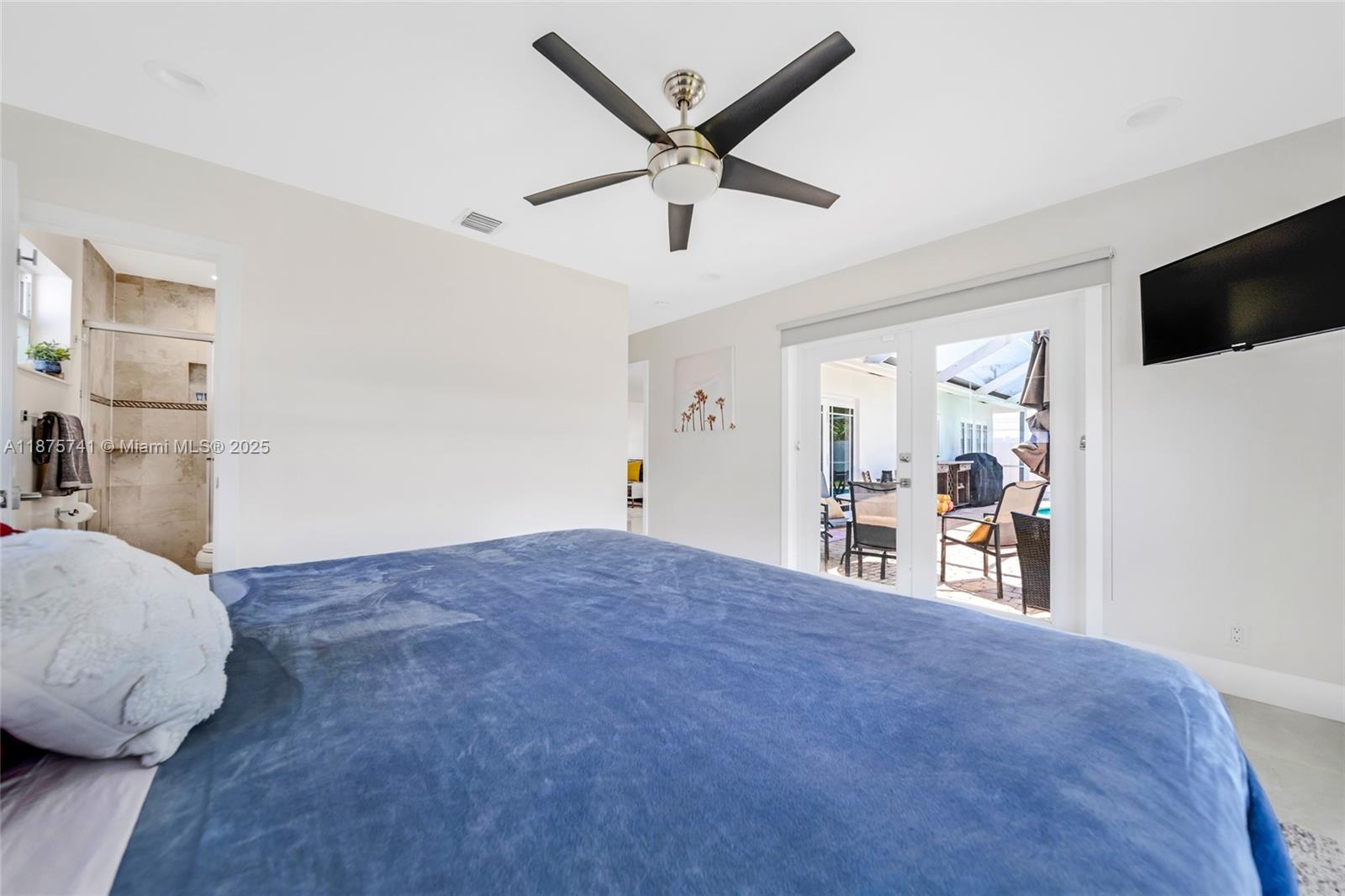 31 SE 12th St, Pompano Beach FL 33060