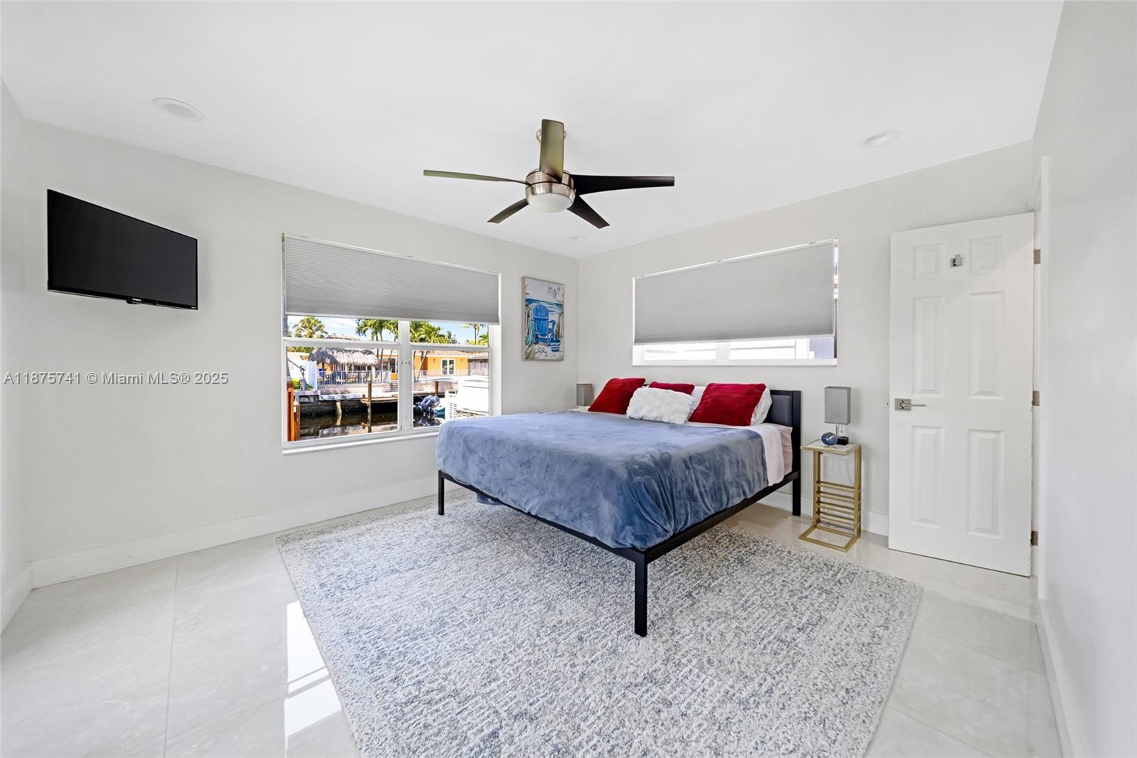 31 SE 12th St, Pompano Beach FL 33060