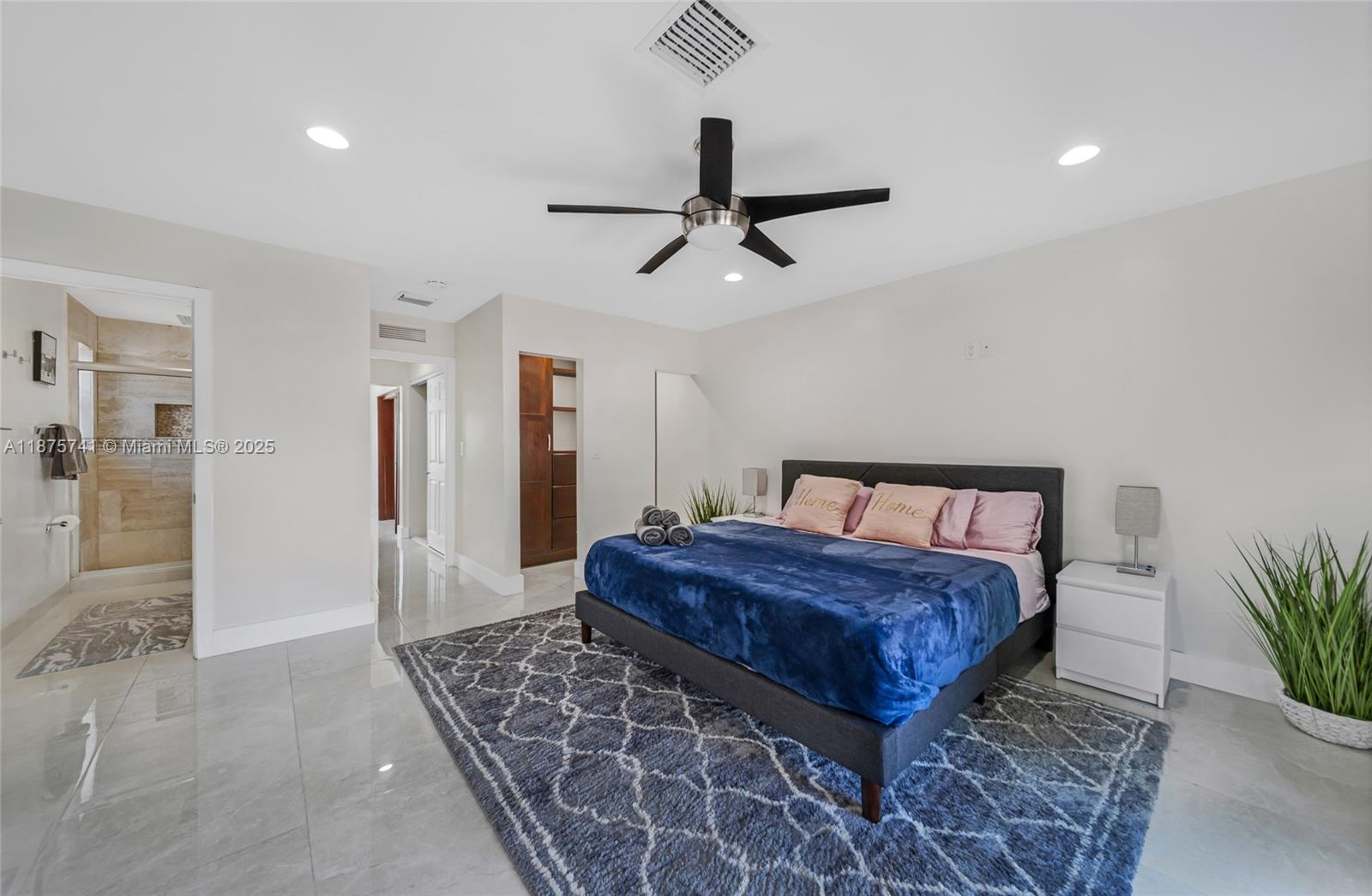 31 SE 12th St, Pompano Beach FL 33060