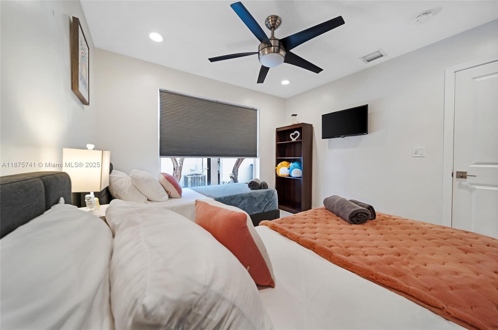 31 SE 12th St, Pompano Beach FL 33060
