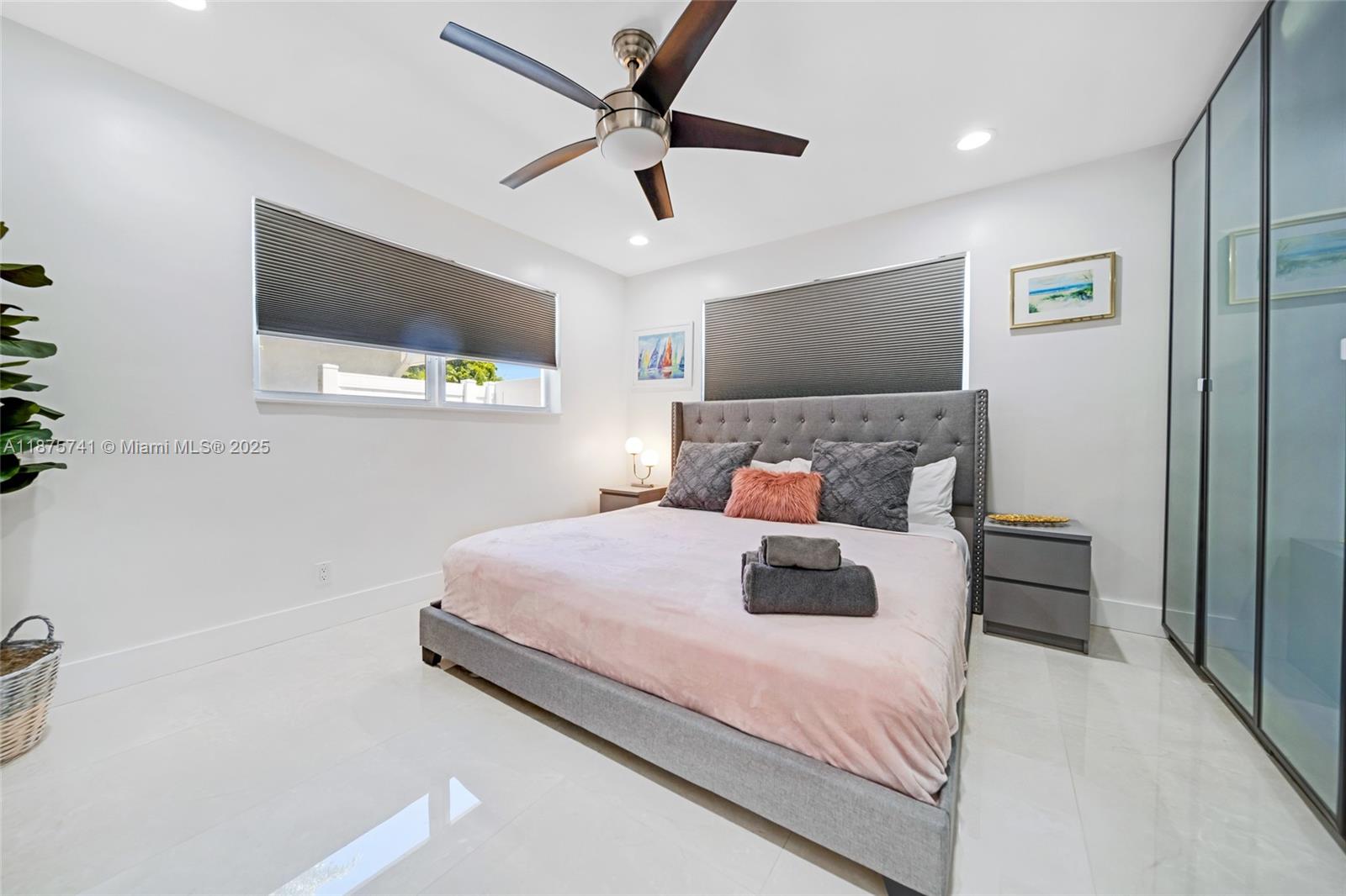 31 SE 12th St, Pompano Beach FL 33060