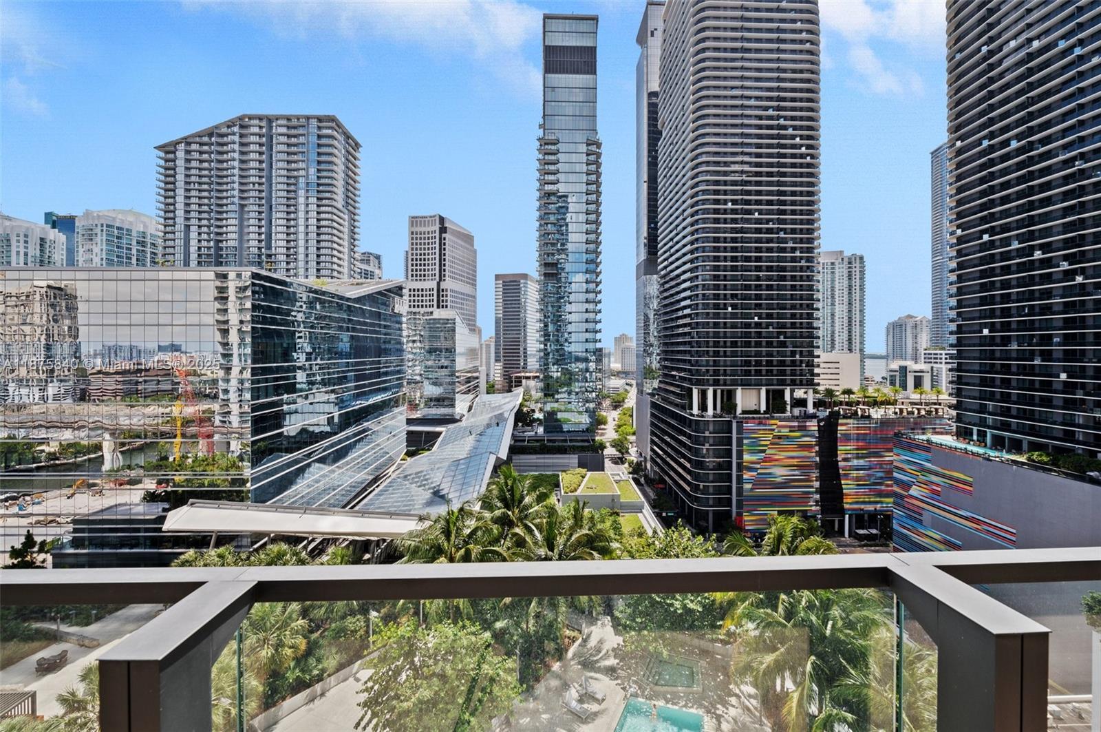 88 SW 7th St #1403, Miami FL 33130