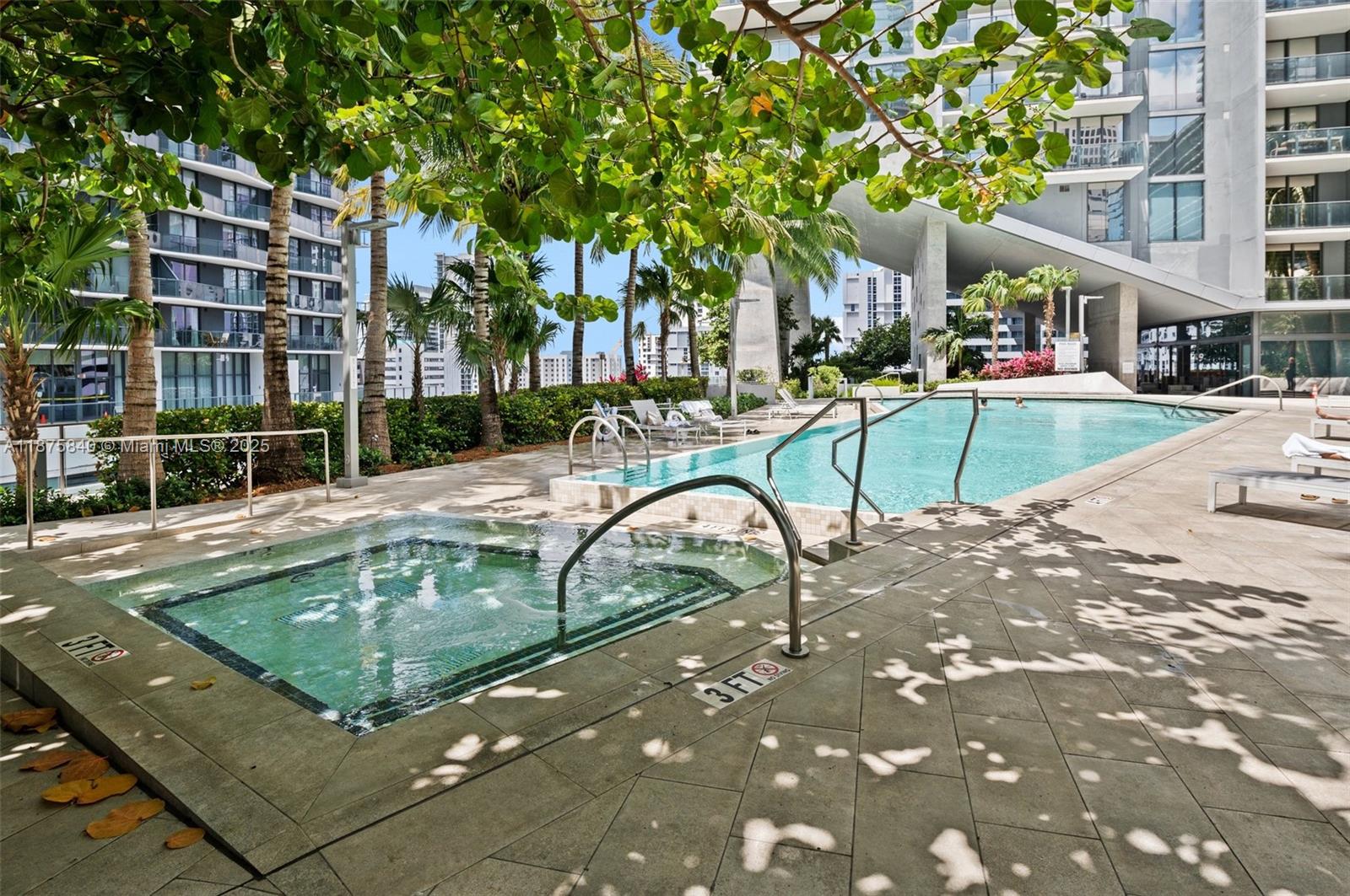 88 SW 7th St #1403, Miami FL 33130