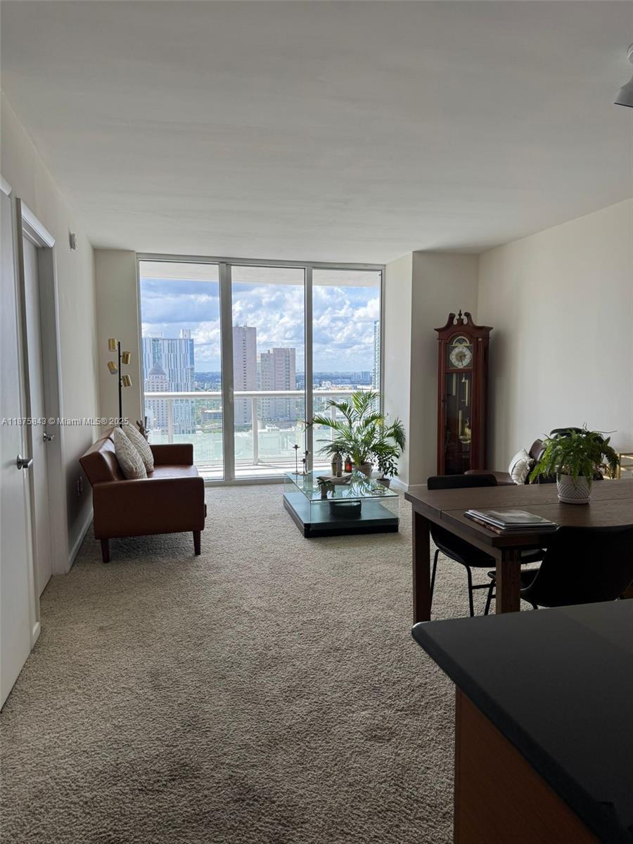 50 Biscayne Blvd #3205, Miami FL 33132