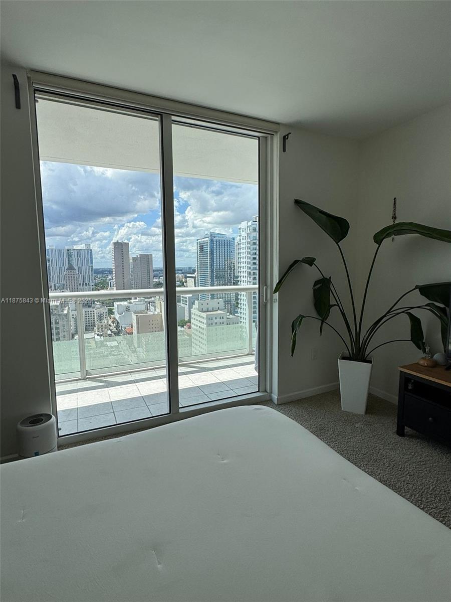 50 Biscayne Blvd #3205, Miami FL 33132