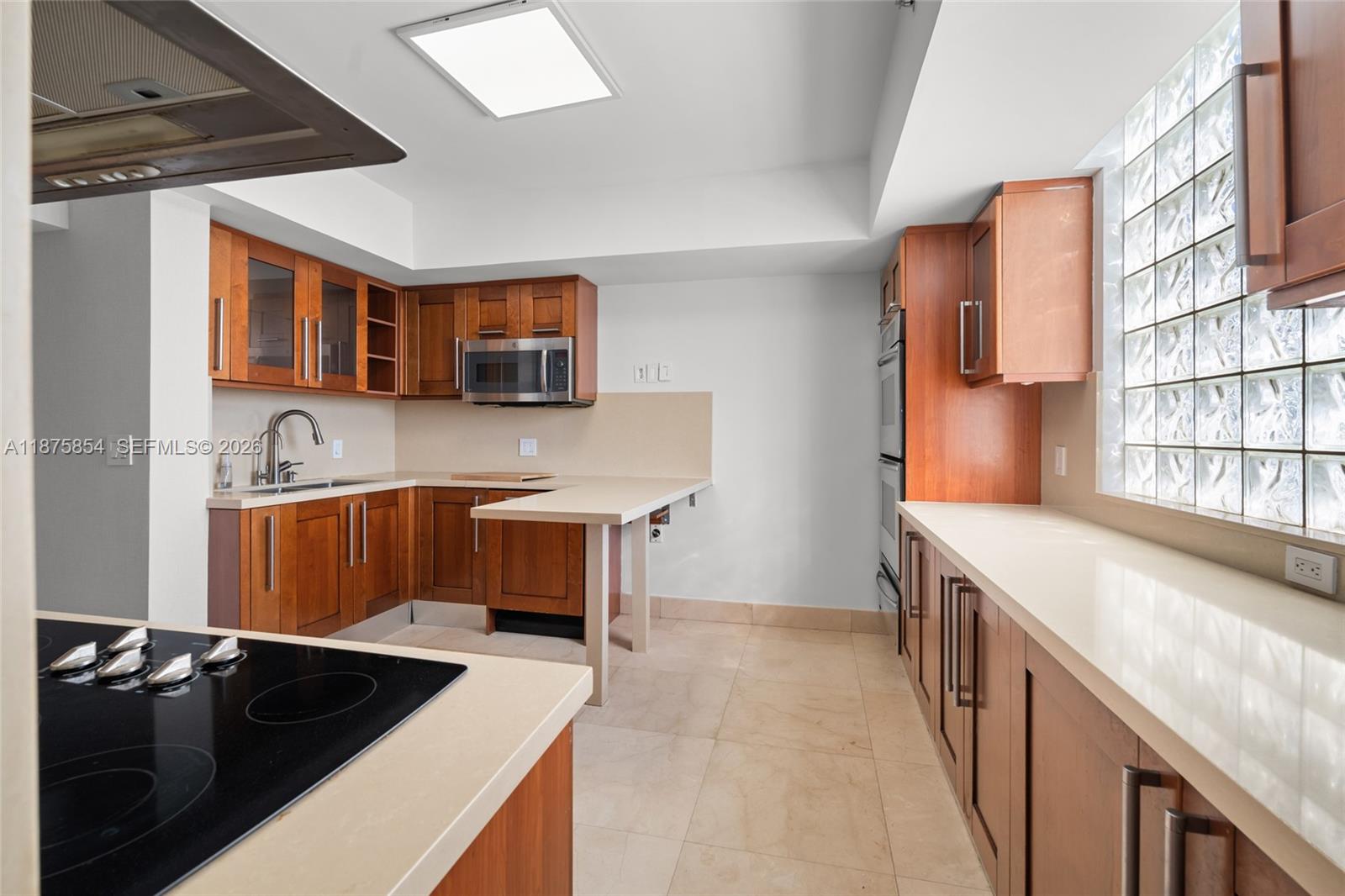 3301 NE 183rd St #PH9, Aventura FL 33160