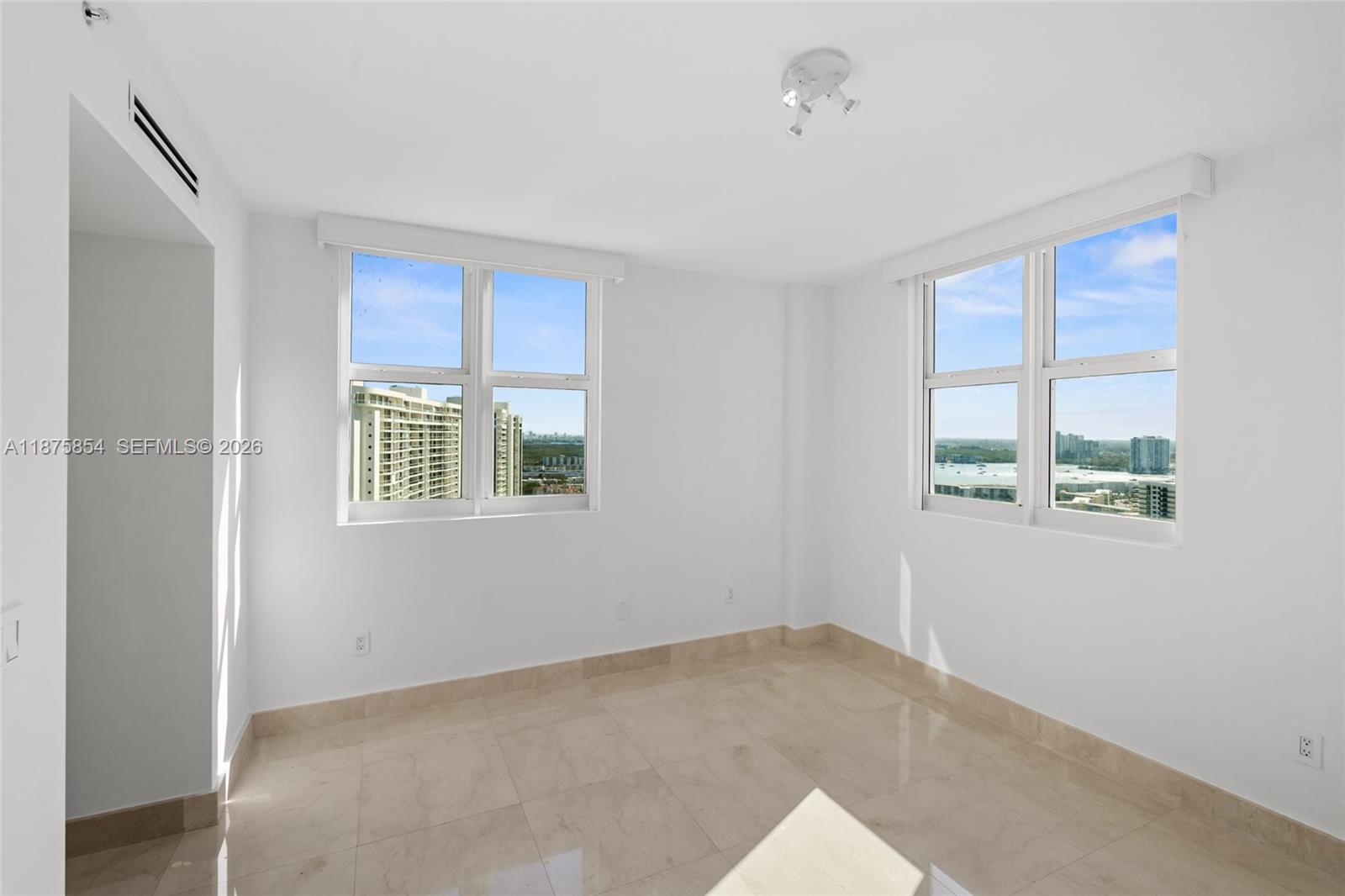 3301 NE 183rd St #PH9, Aventura FL 33160