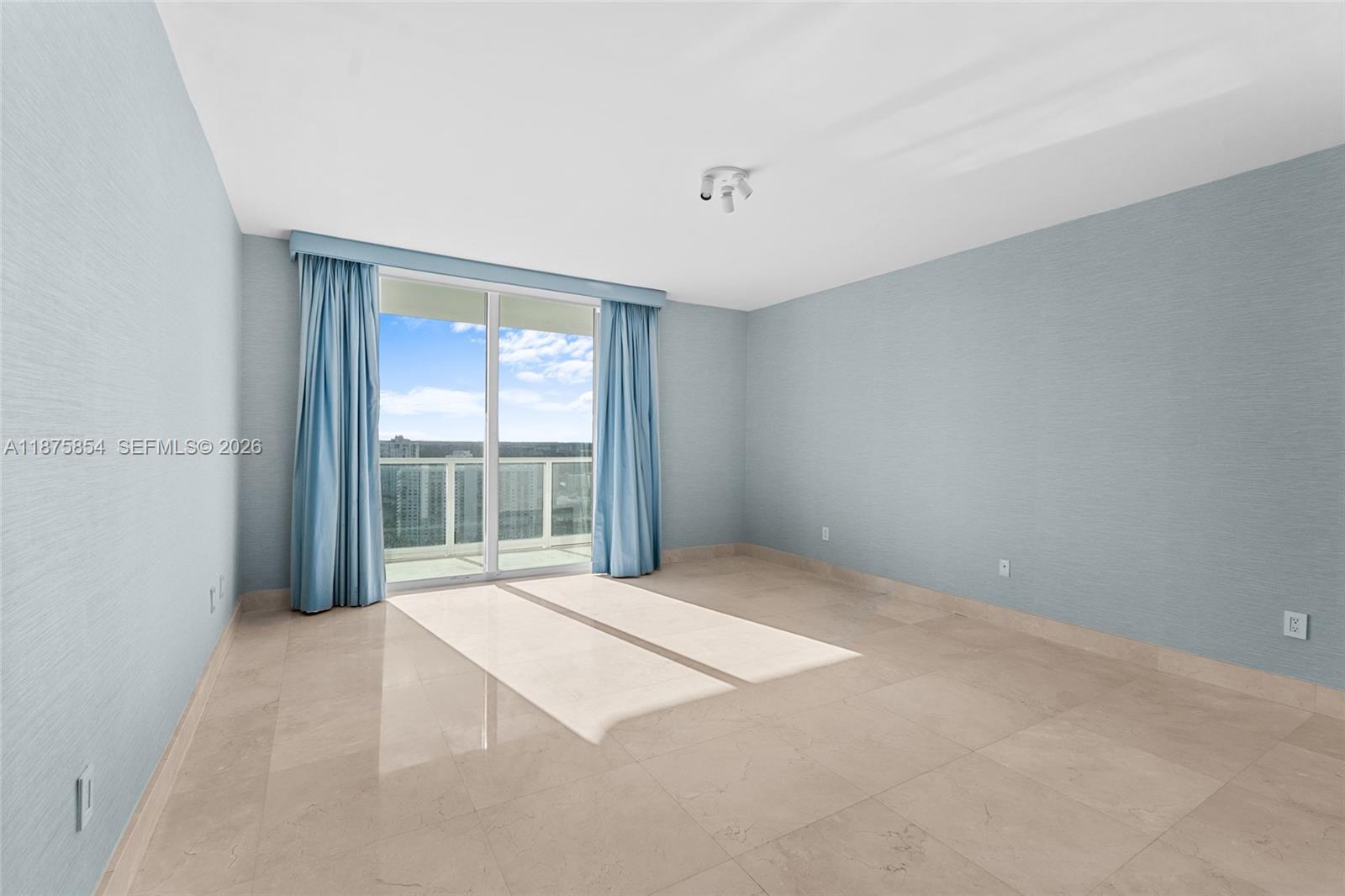 3301 NE 183rd St #PH9, Aventura FL 33160
