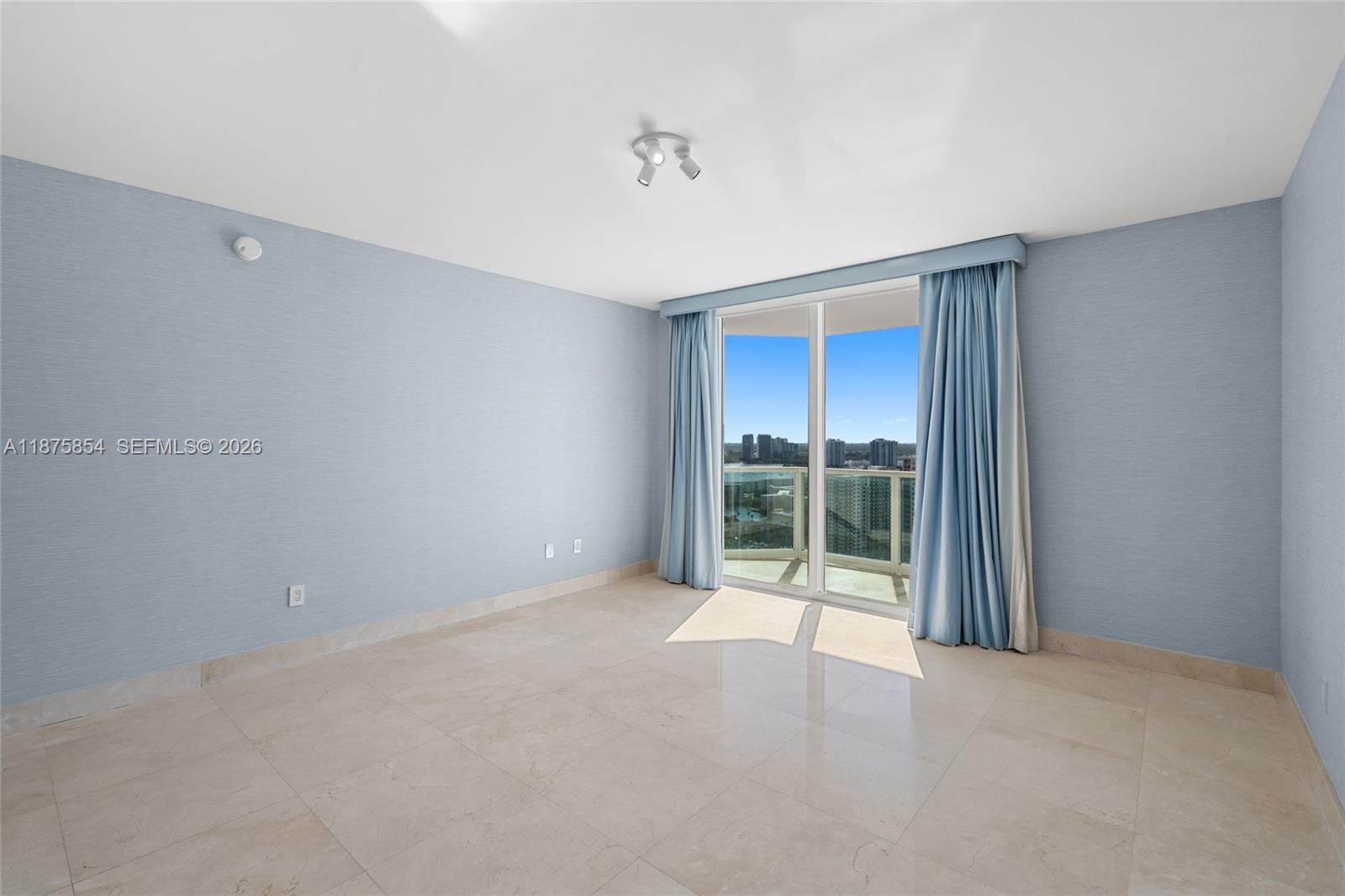 3301 NE 183rd St #PH9, Aventura FL 33160