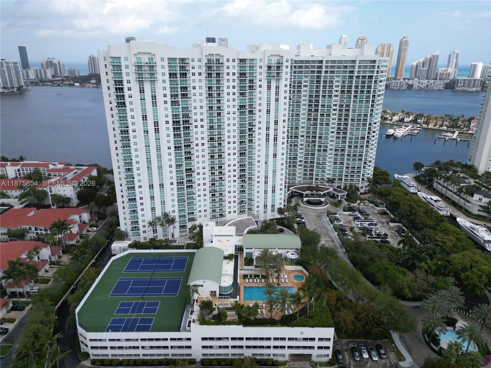 3301 NE 183rd St #PH9, Aventura FL 33160