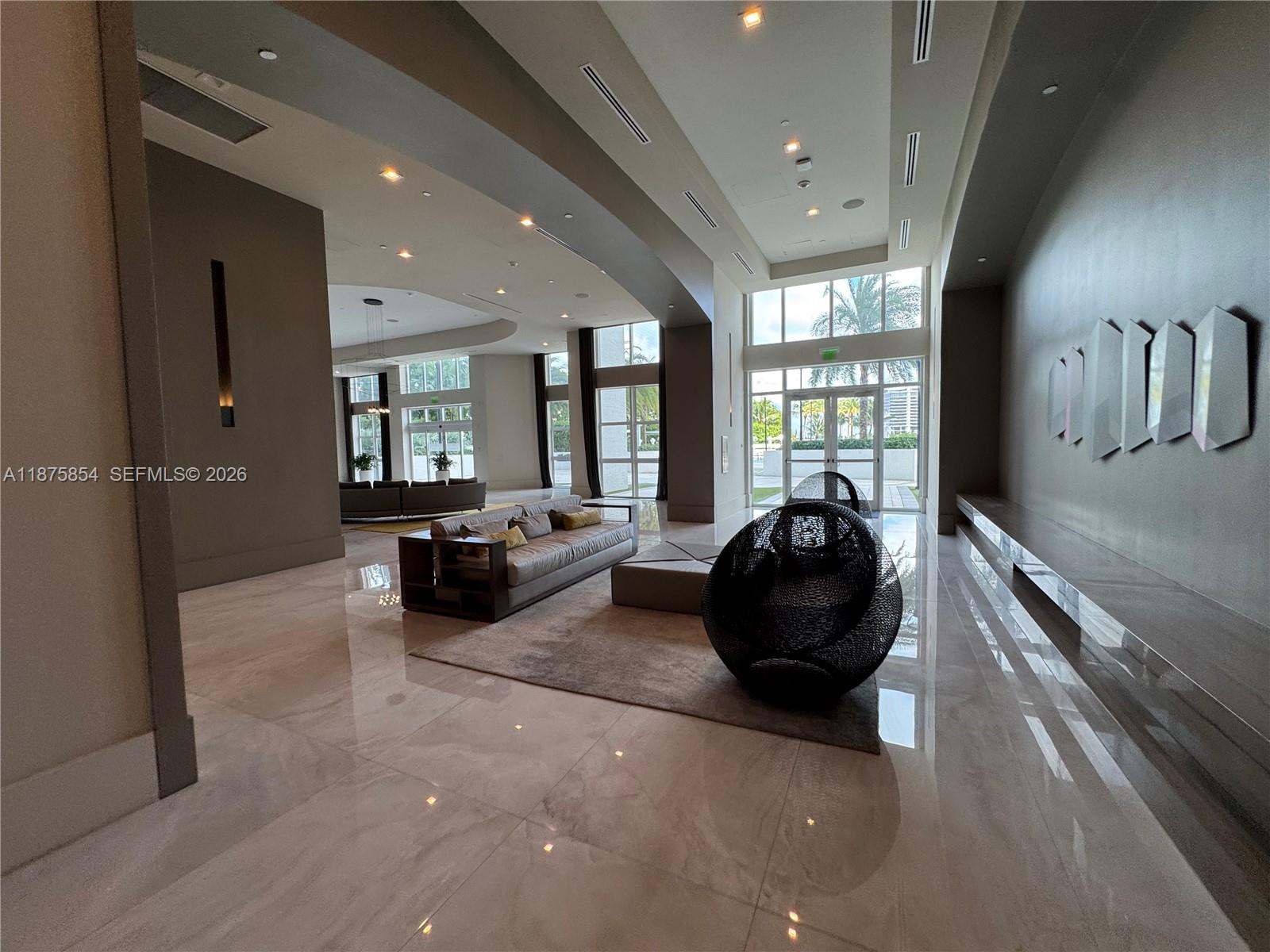 3301 NE 183rd St #PH9, Aventura FL 33160