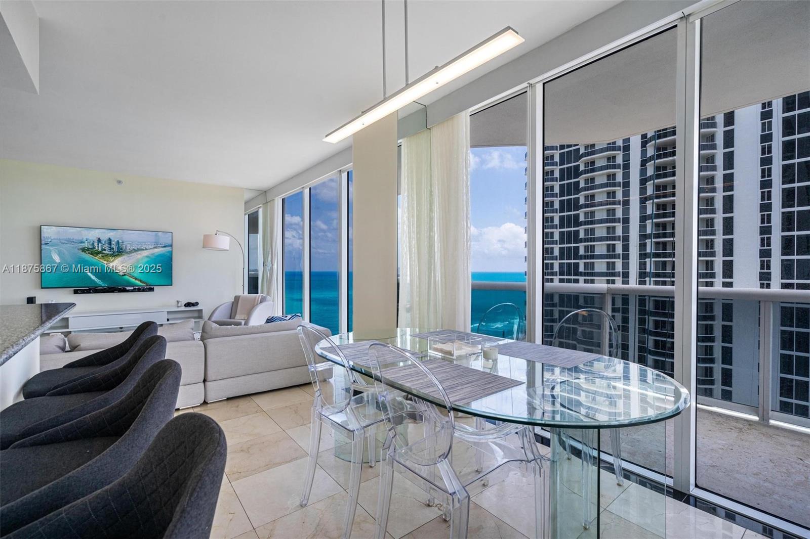 4779 Collins Ave #2305, Miami Beach FL 33140