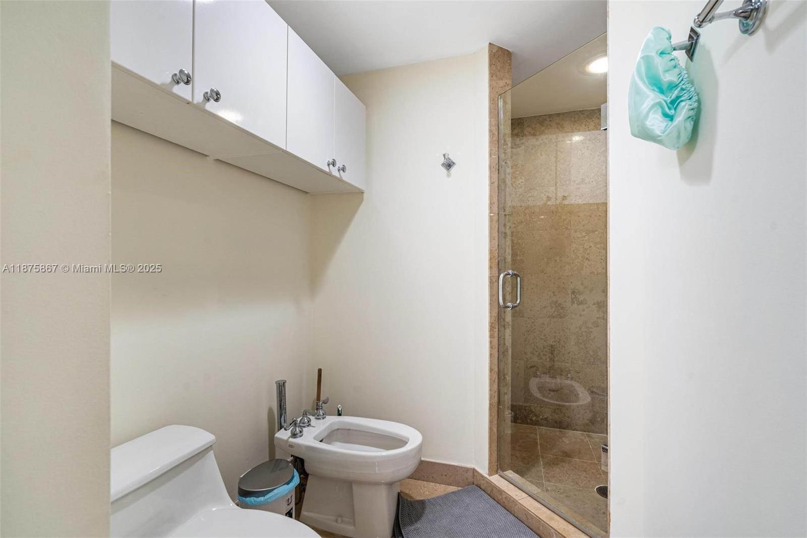 4779 Collins Ave #2305, Miami Beach FL 33140