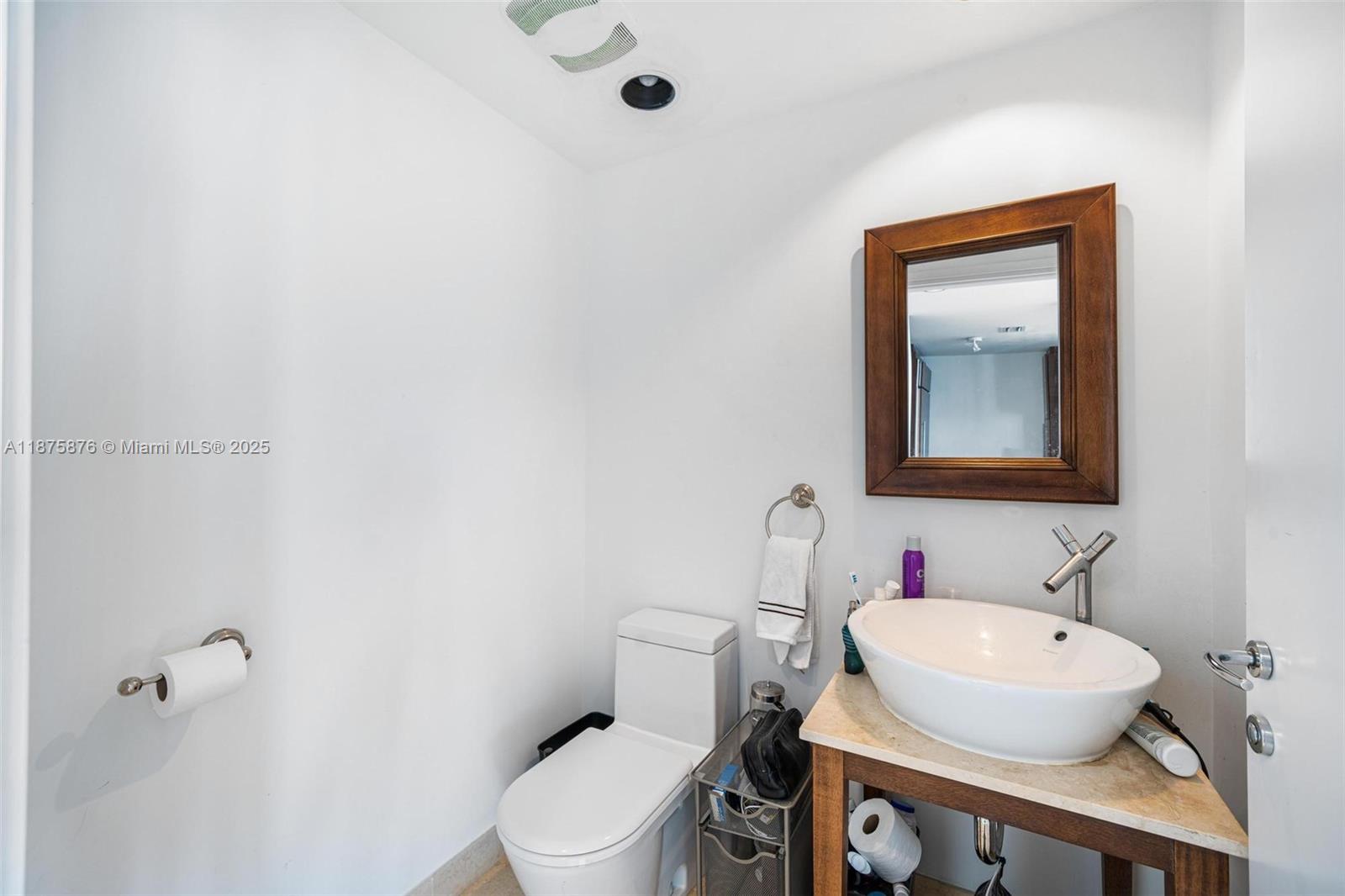 450 Alton Rd #808, Miami Beach FL 33139