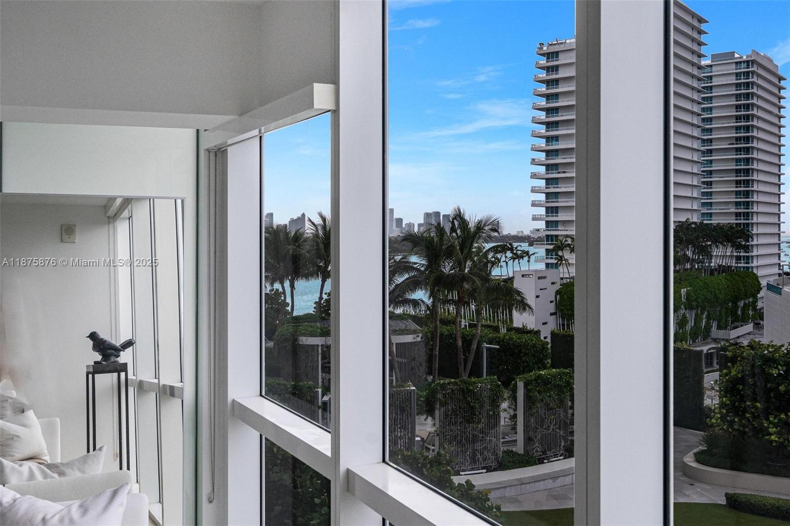 450 Alton Rd #808, Miami Beach FL 33139