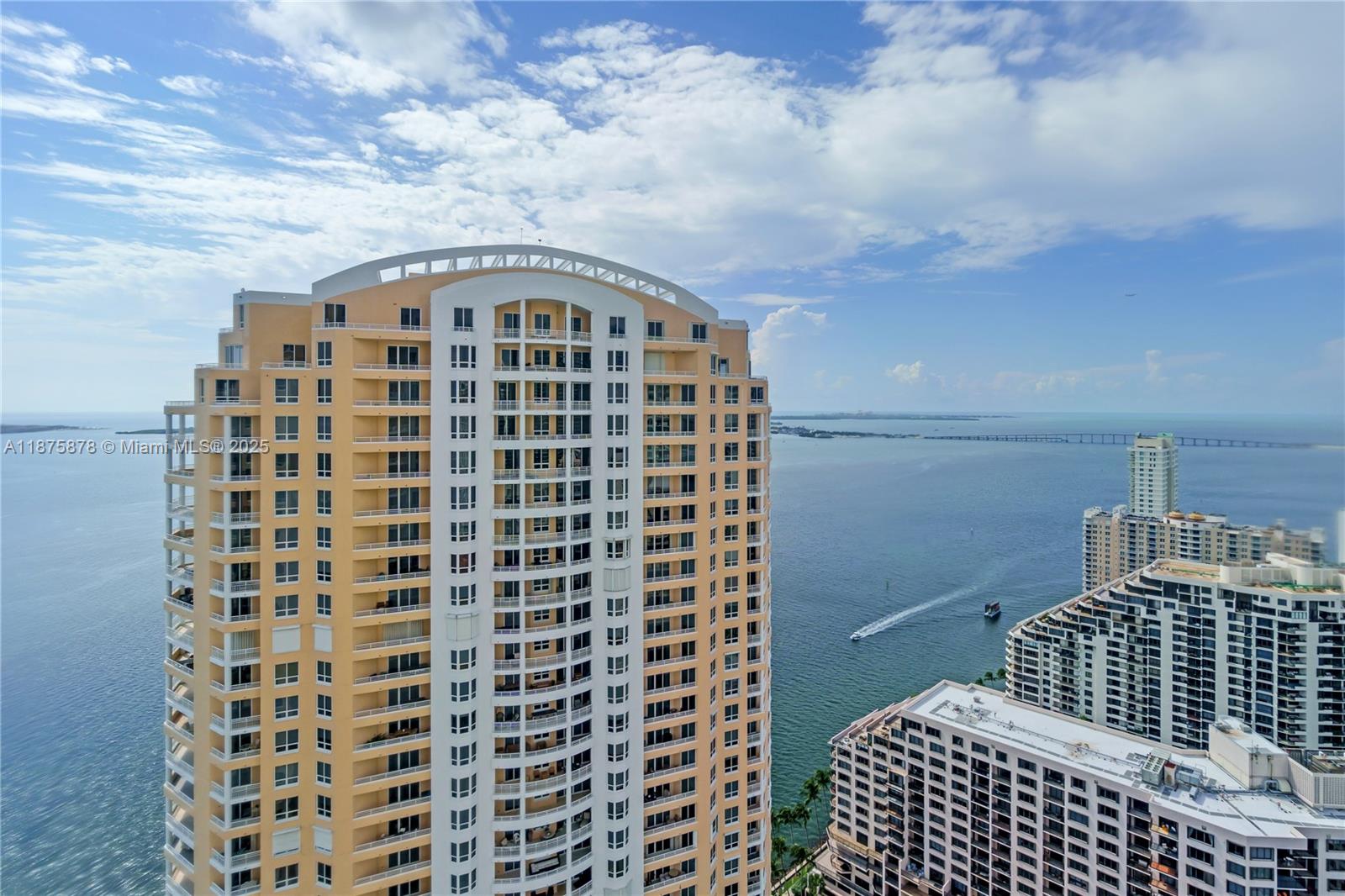 848 Brickell Key Dr #3803, Miami FL 33131