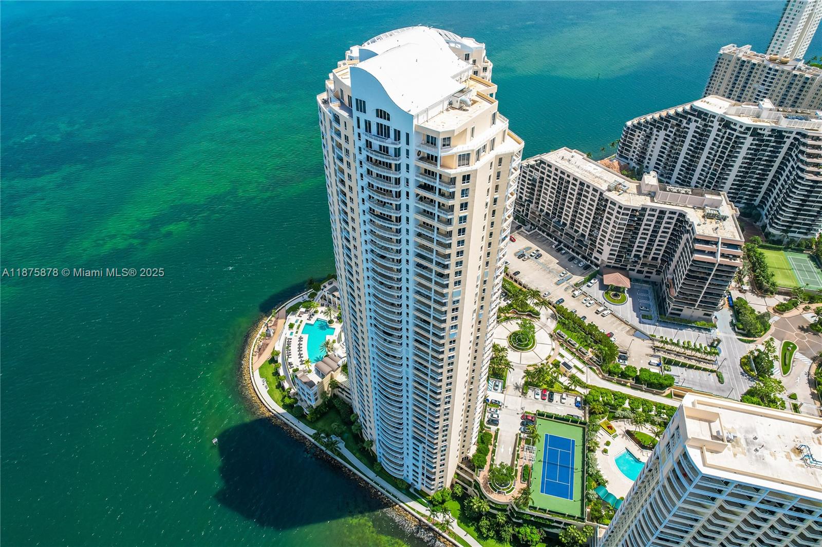 848 Brickell Key Dr #3803, Miami FL 33131