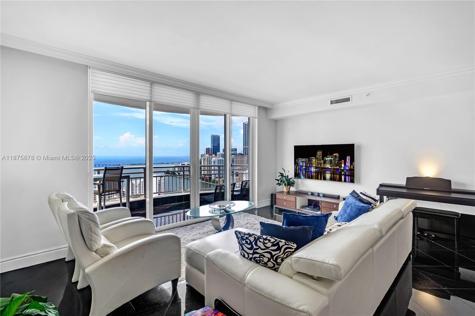 848 Brickell Key Dr #3803, Miami FL 33131