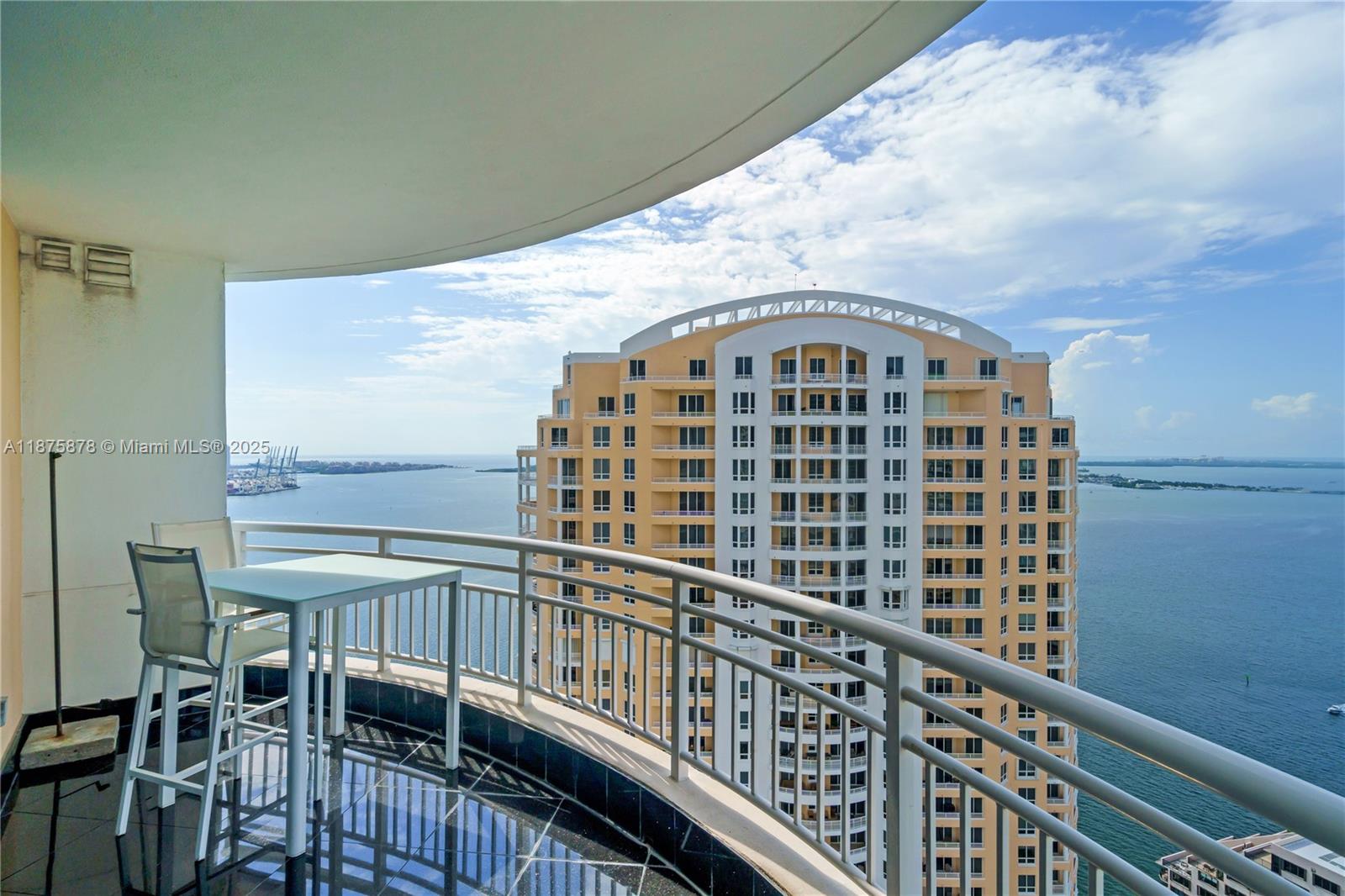 848 Brickell Key Dr #3803, Miami FL 33131