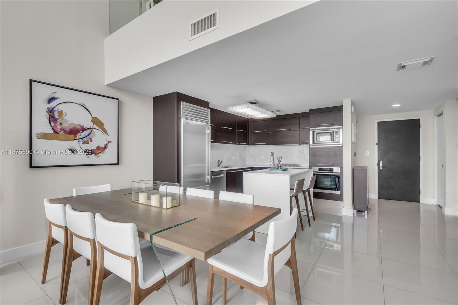 900 Biscayne Blvd #1707, Miami FL 33132