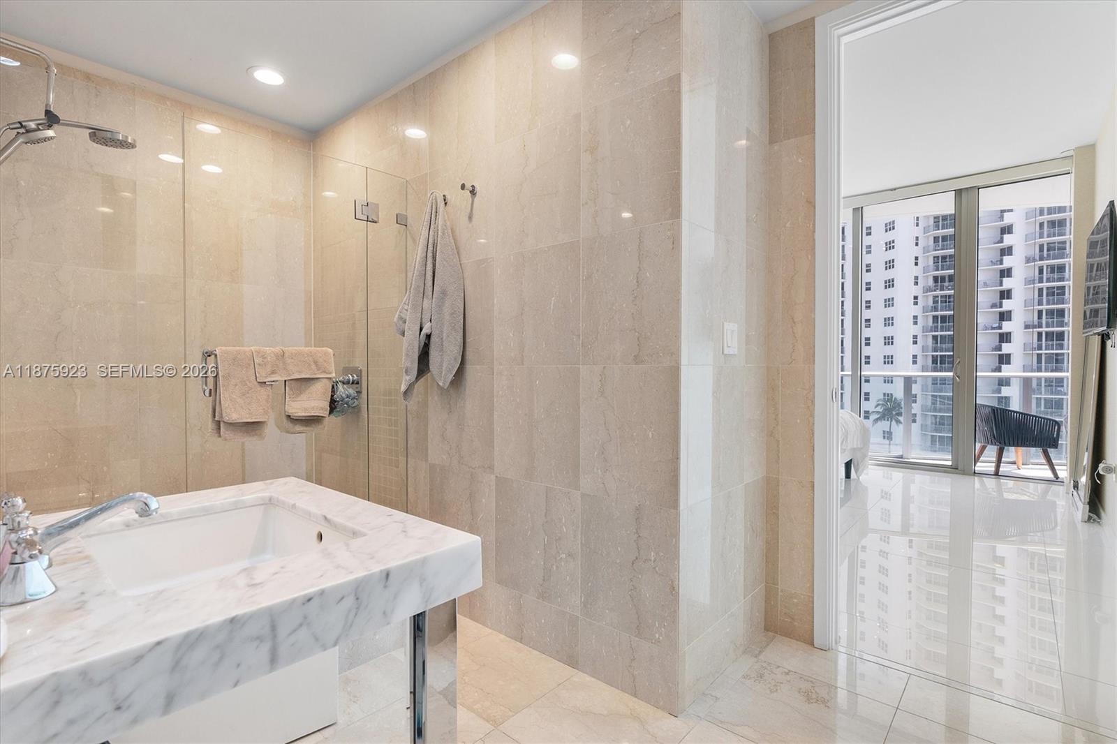 17475 Collins Ave #503, Sunny Isles Beach FL 33160