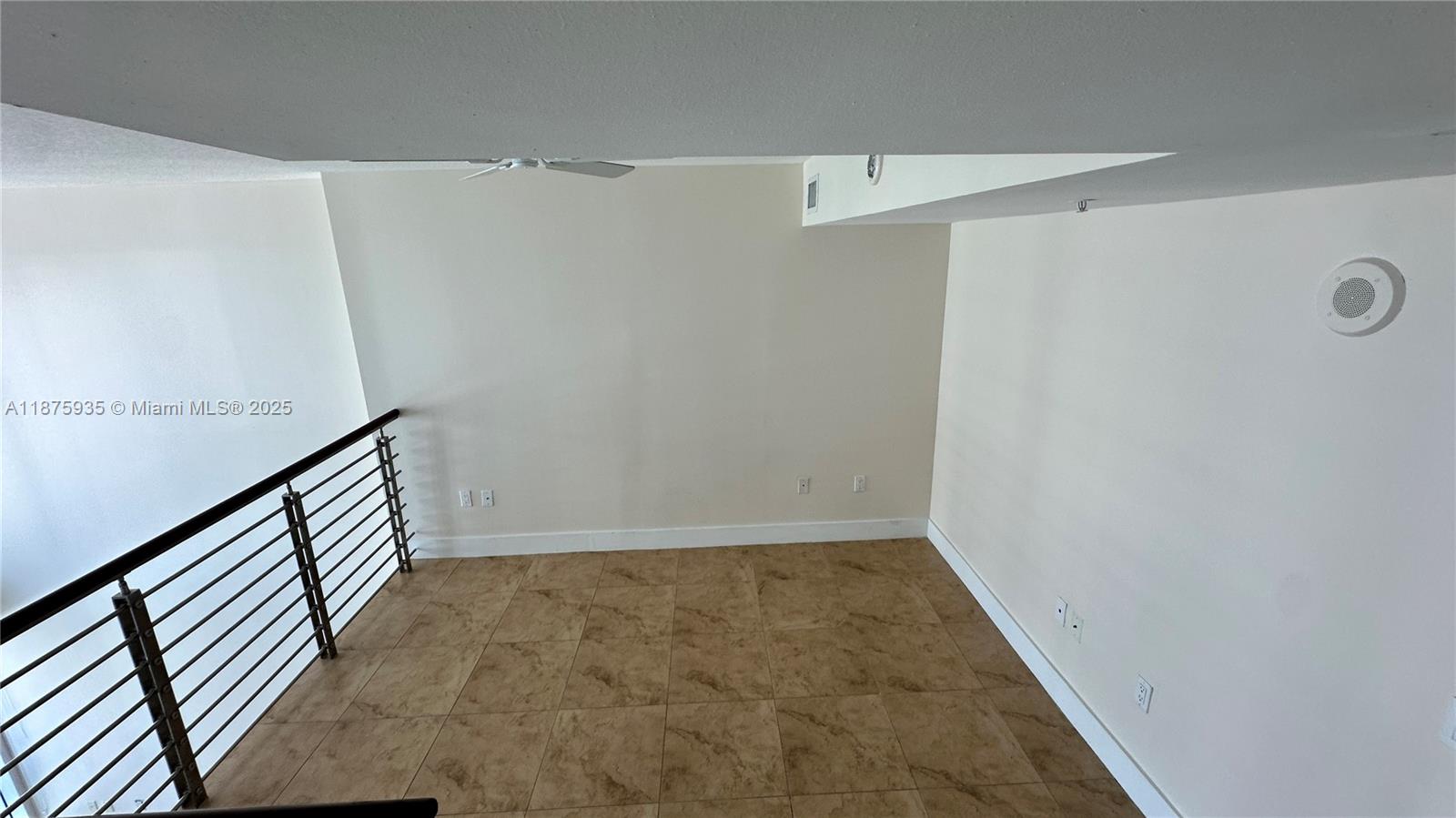 41 SE 5th St #1915, Miami FL 33131