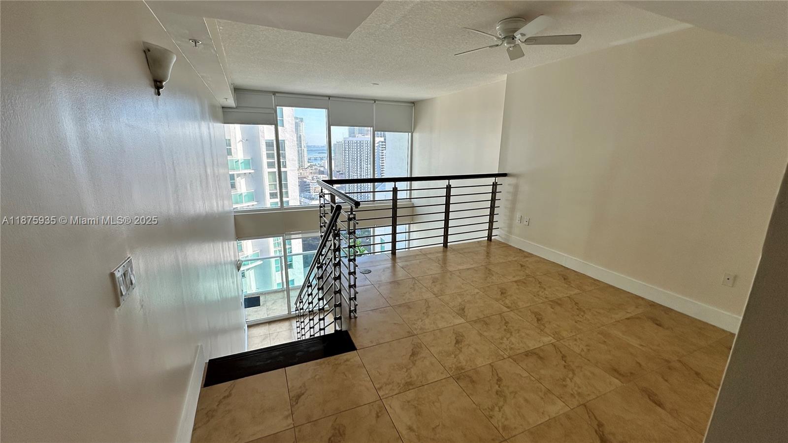 41 SE 5th St #1915, Miami FL 33131