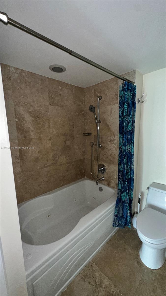 41 SE 5th St #1915, Miami FL 33131