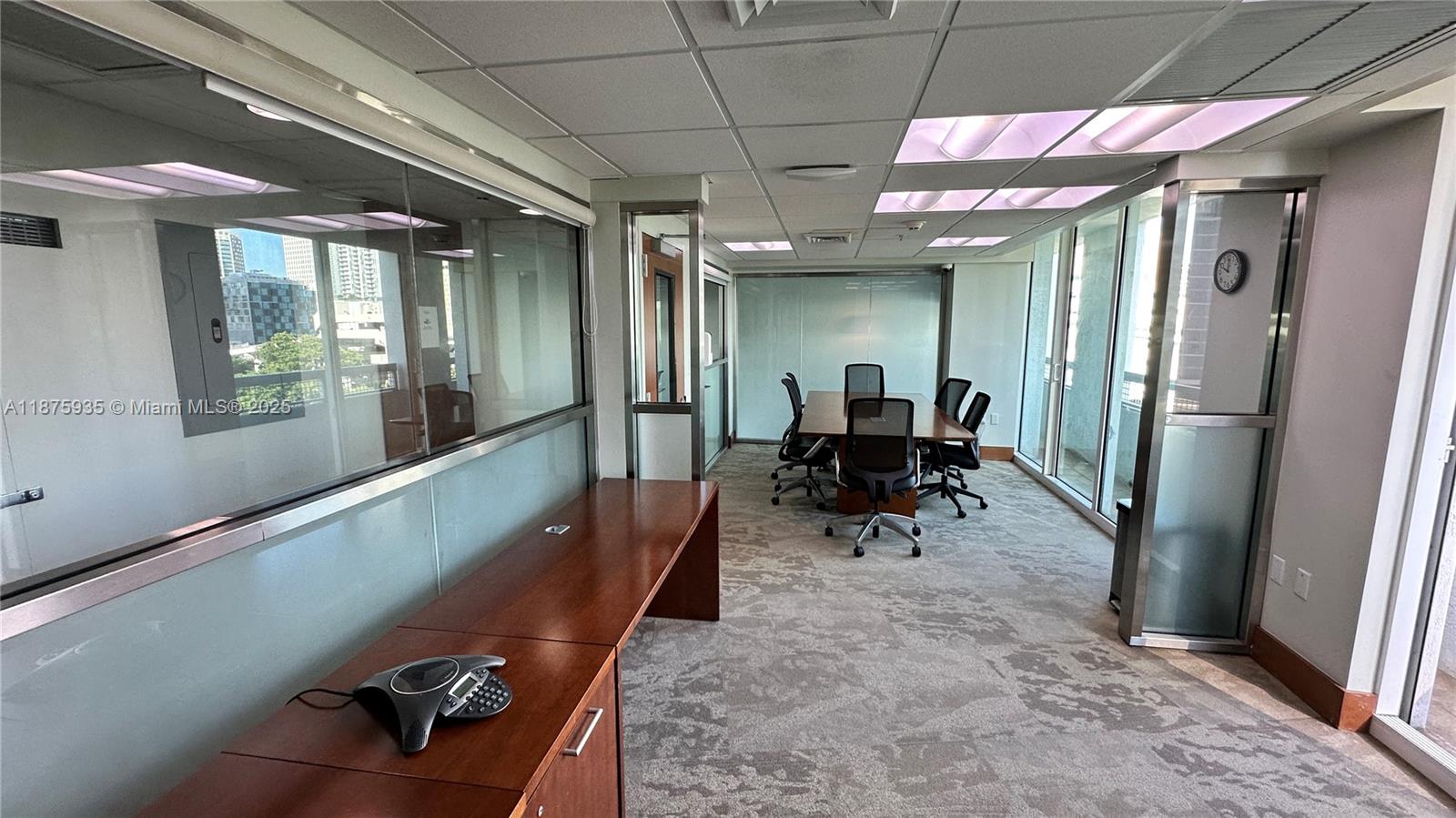 41 SE 5th St #1915, Miami FL 33131
